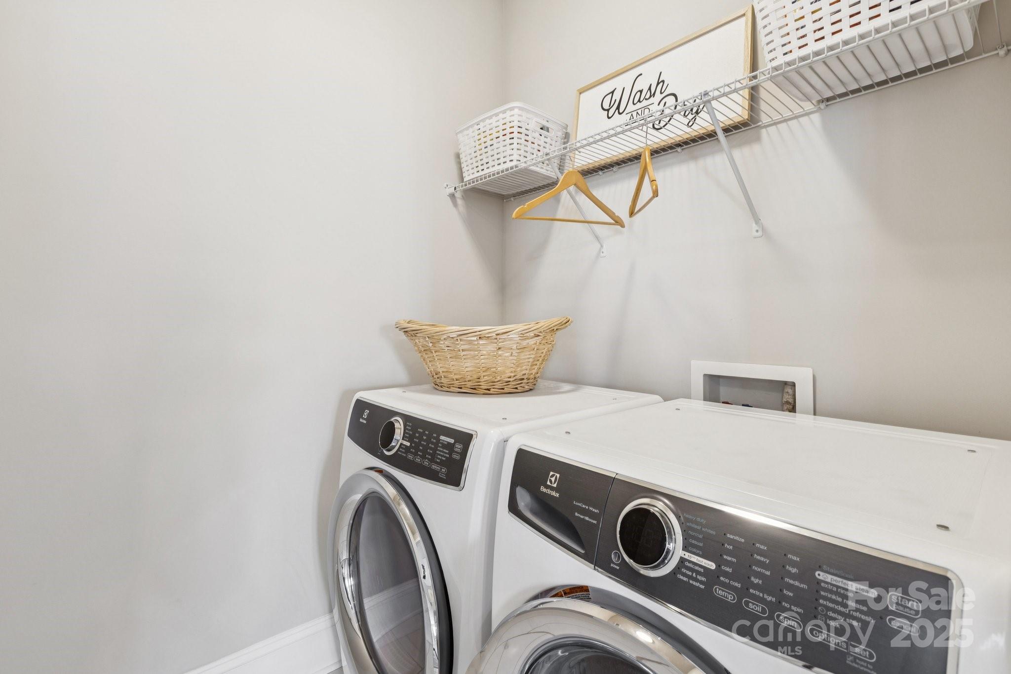 Riverwalk - Residential