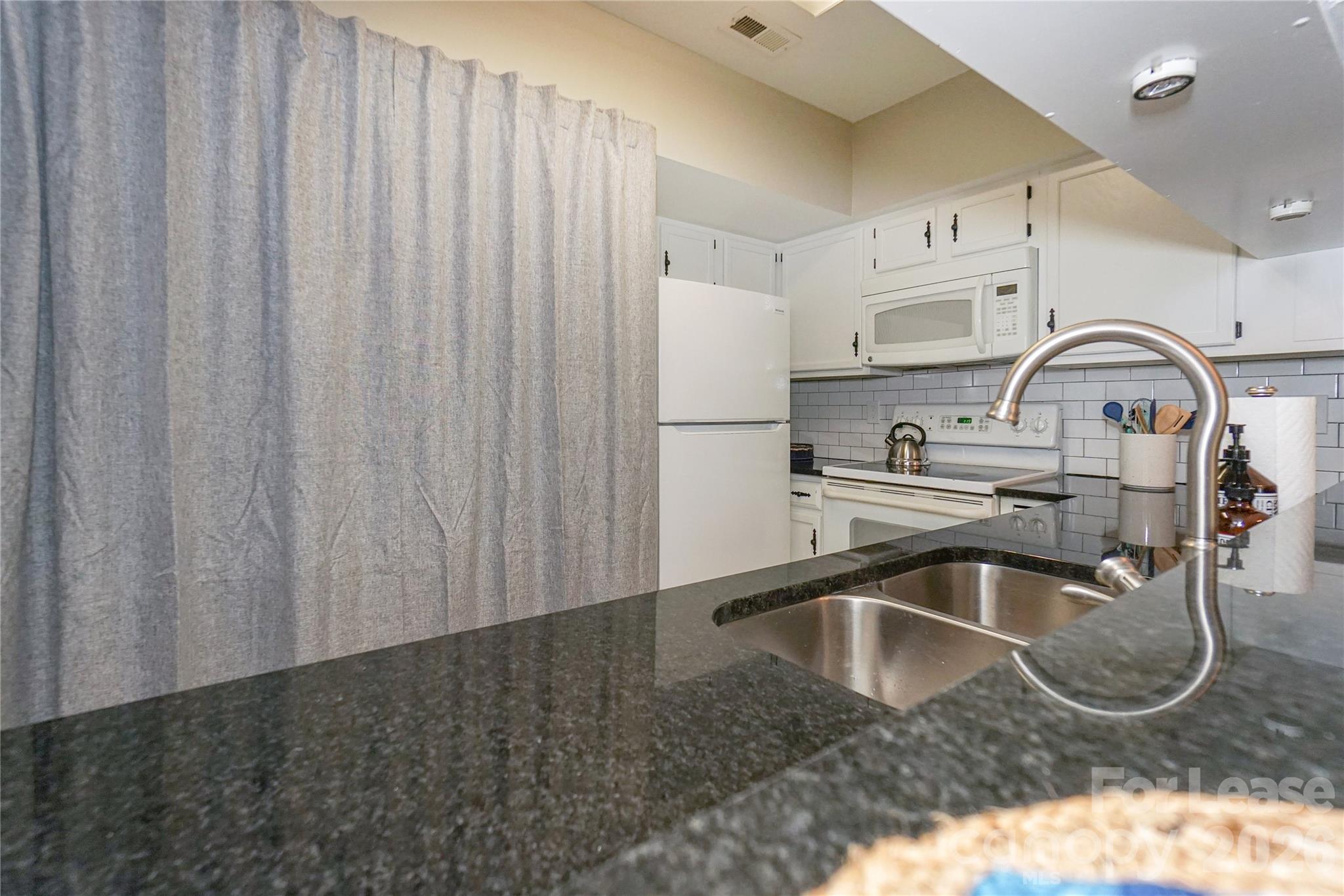 Windward - Residential Lease