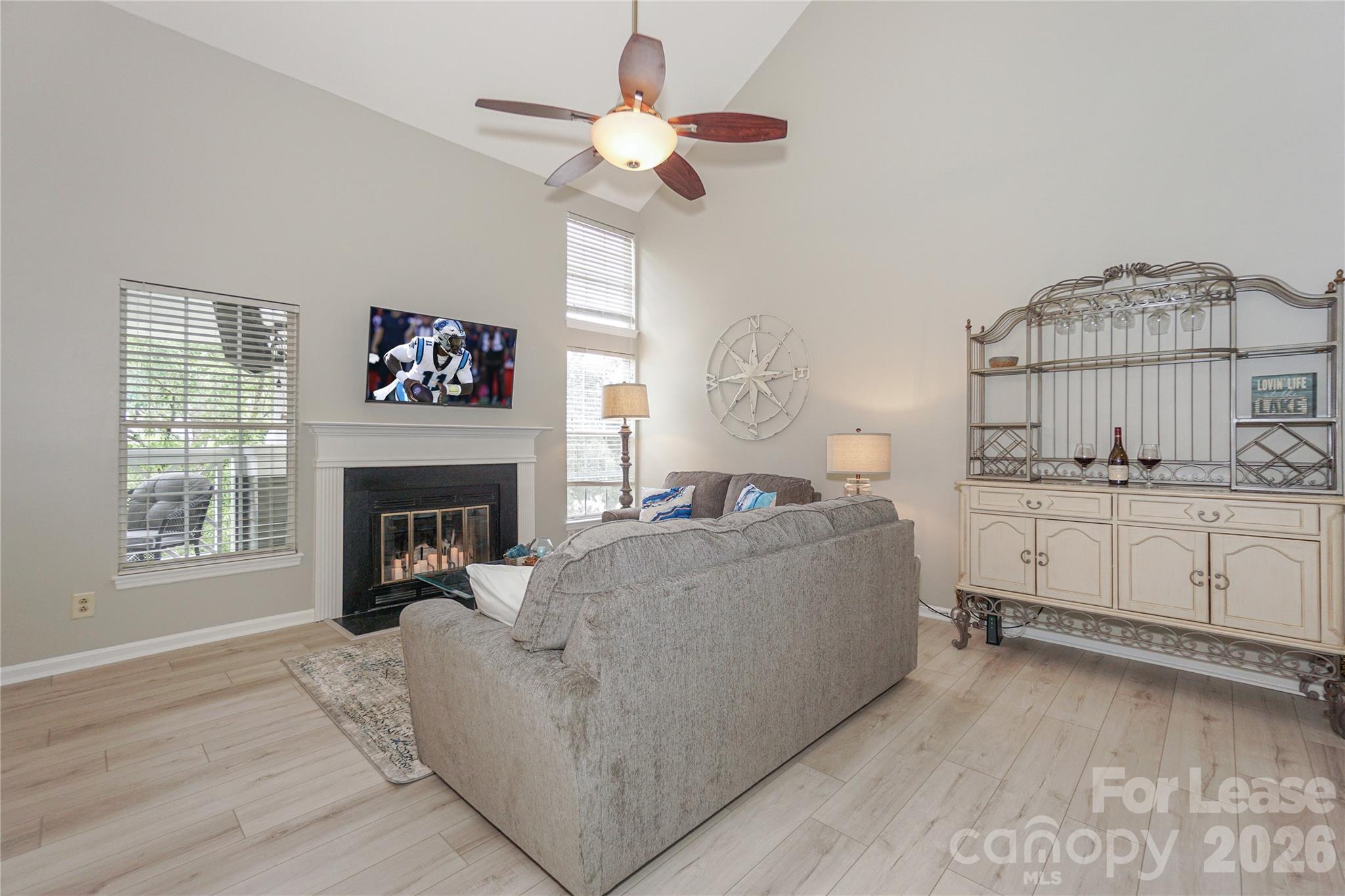 20105 Henderson Road E