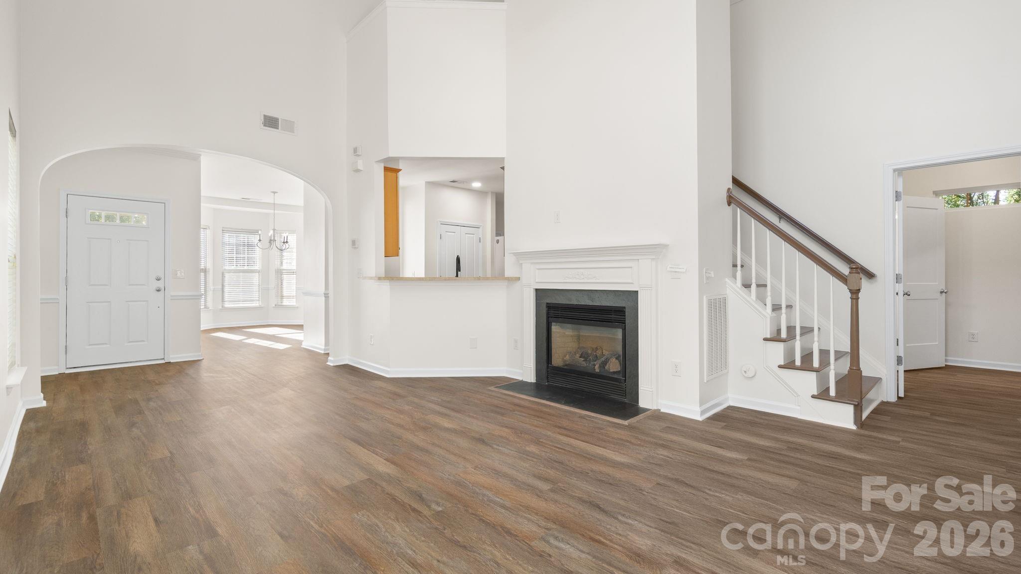 4569 Scarlet Oak Drive