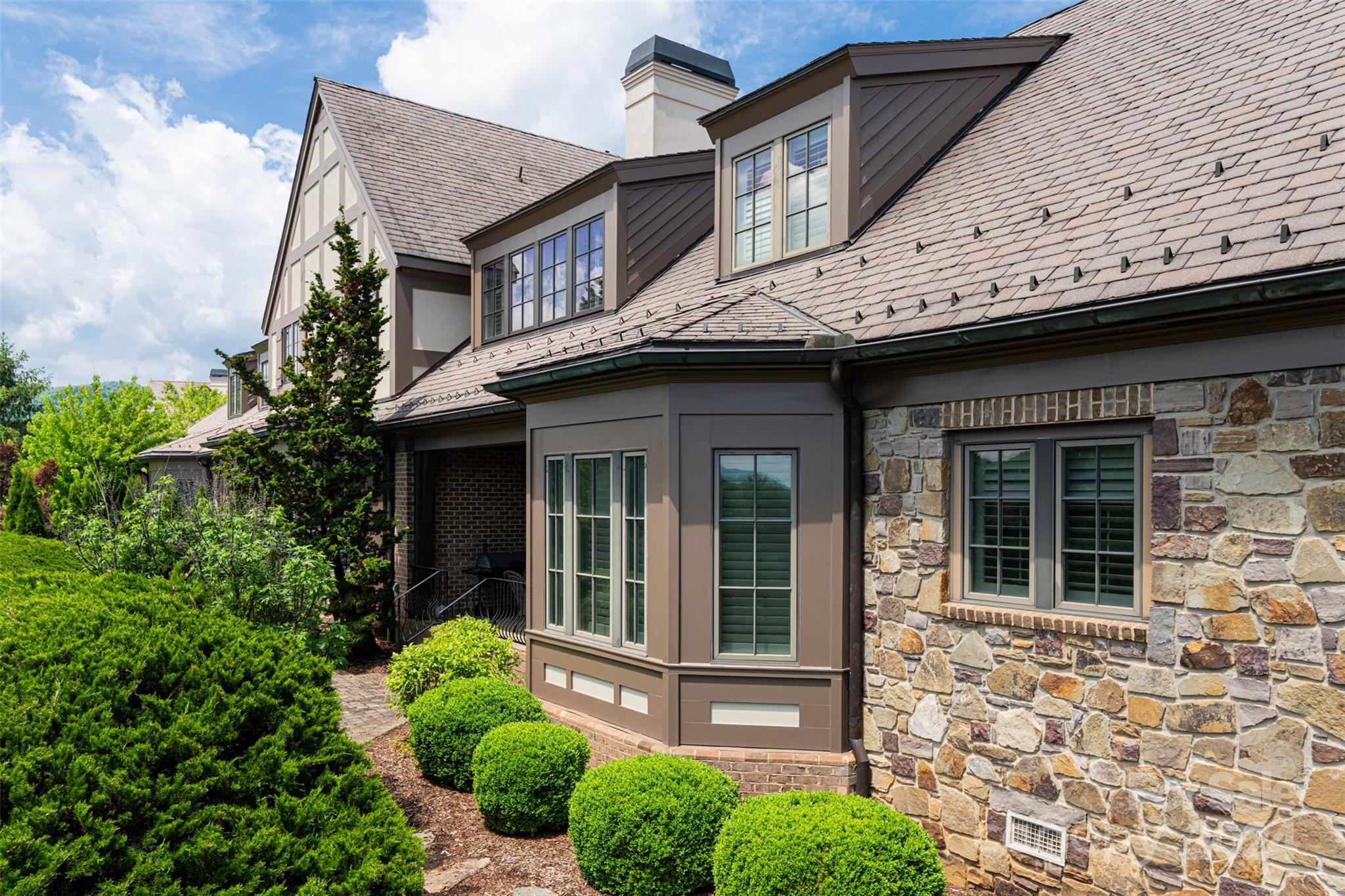 The Cliffs at Walnut Cove - Residential