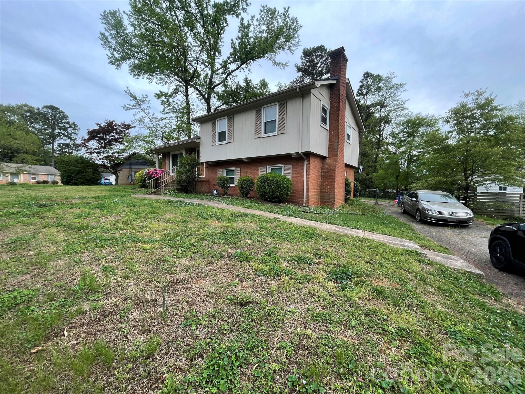 3133 Rosehill Drive