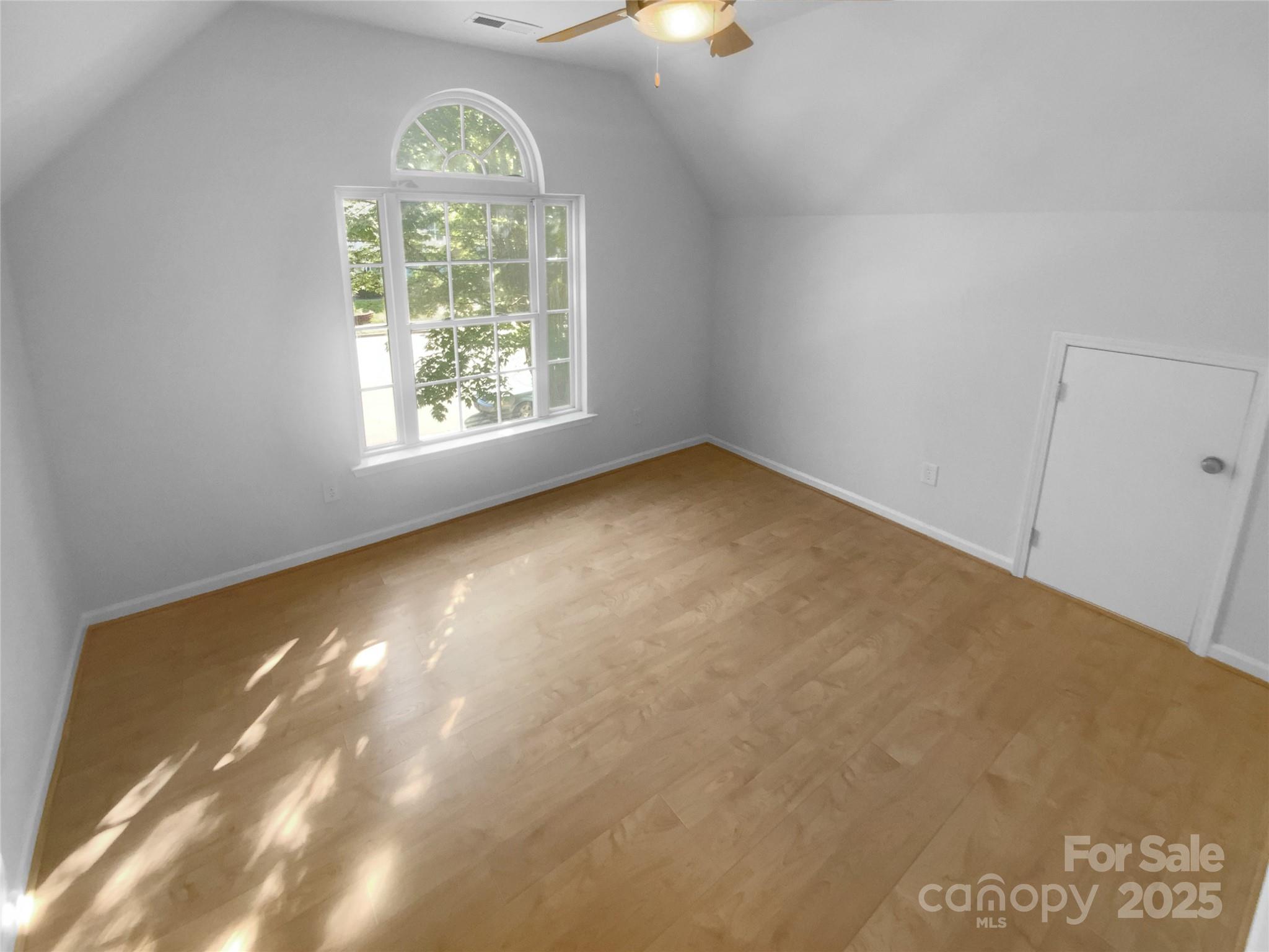 Old Stone Crossing - Residential