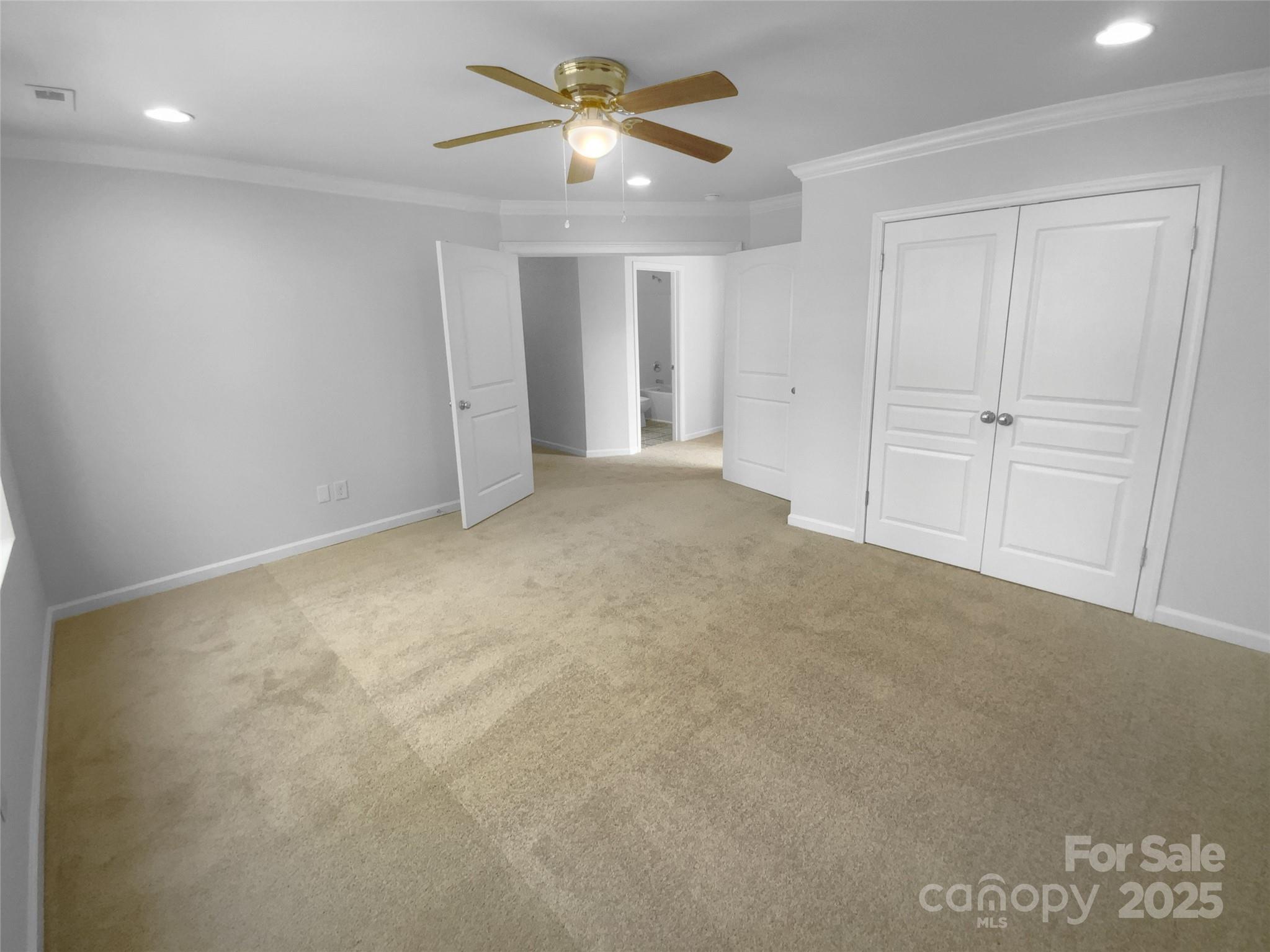 Old Stone Crossing - Residential