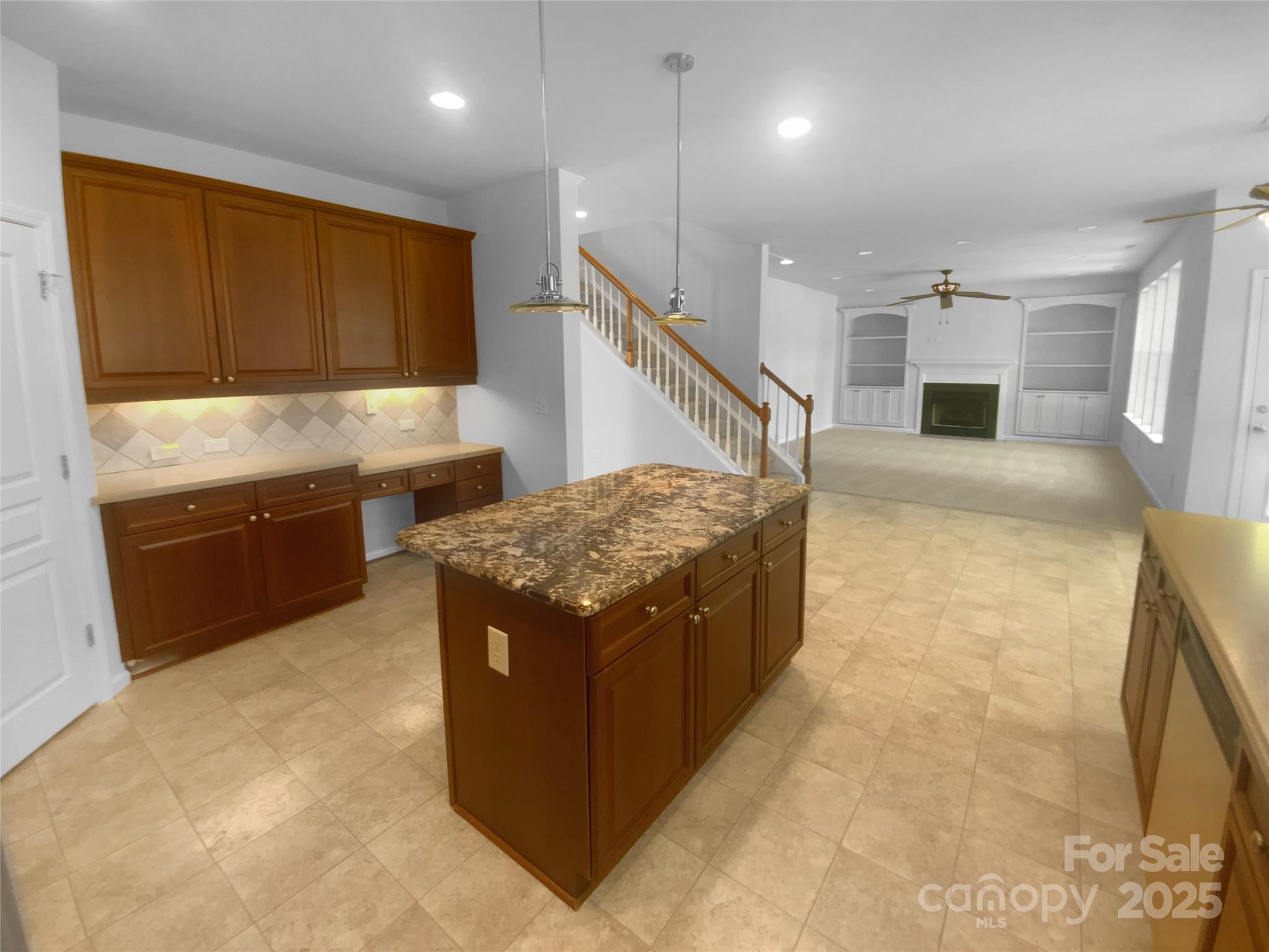 Old Stone Crossing - Residential