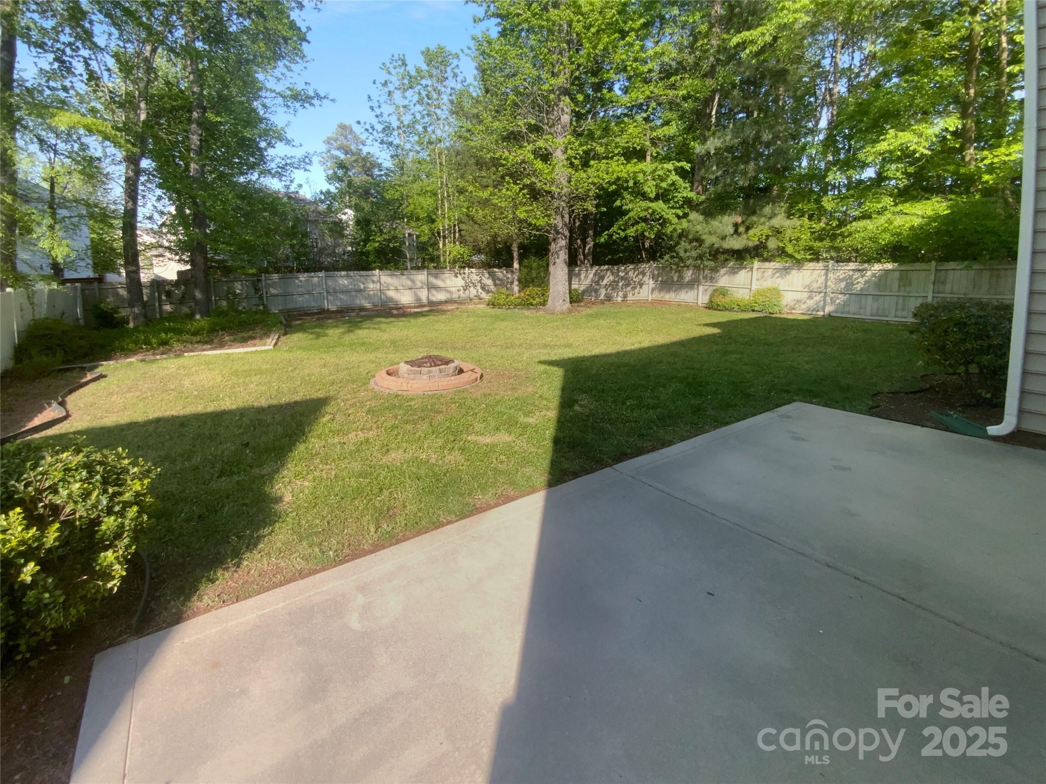 Old Stone Crossing - Residential