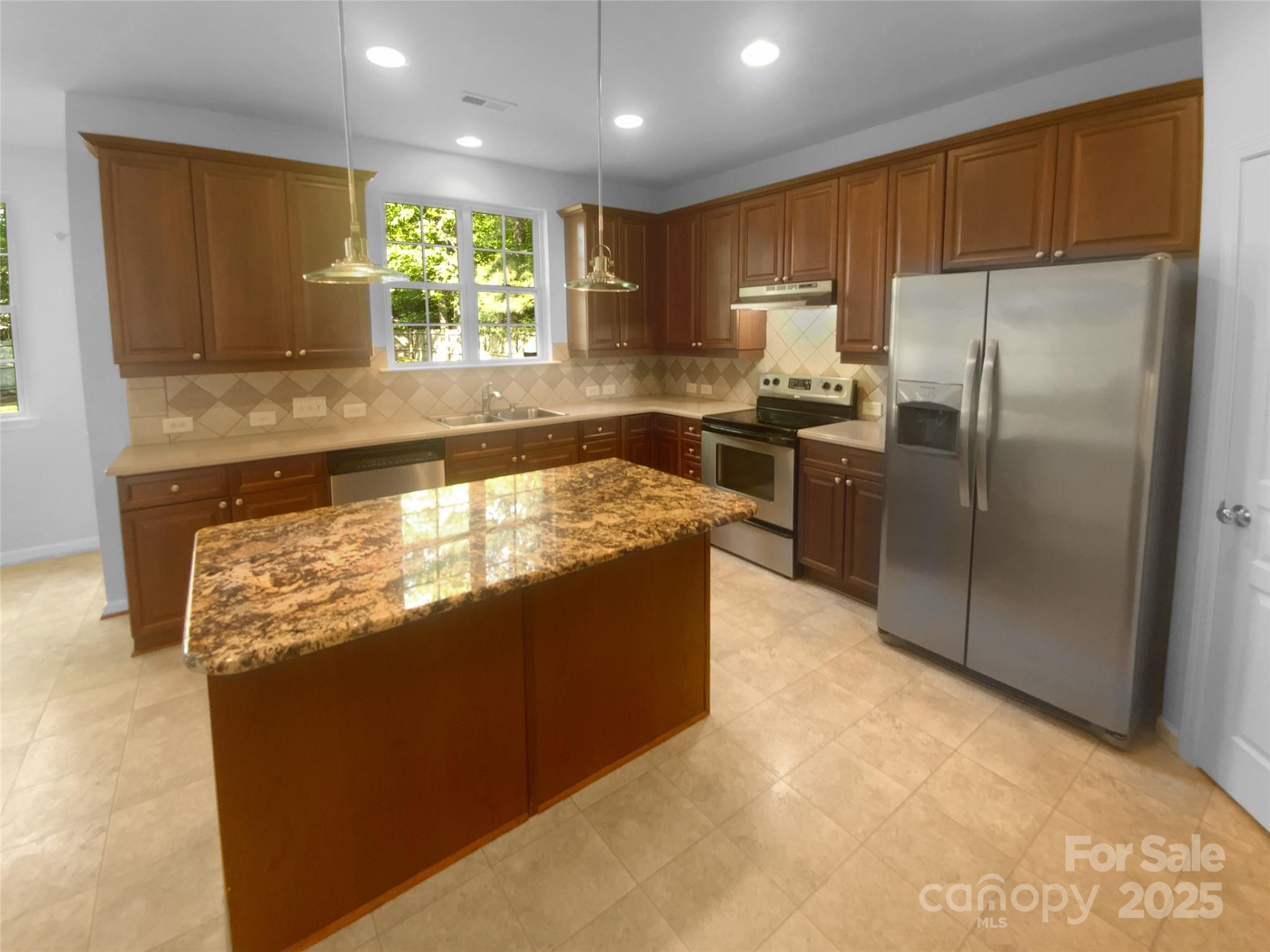 Old Stone Crossing - Residential