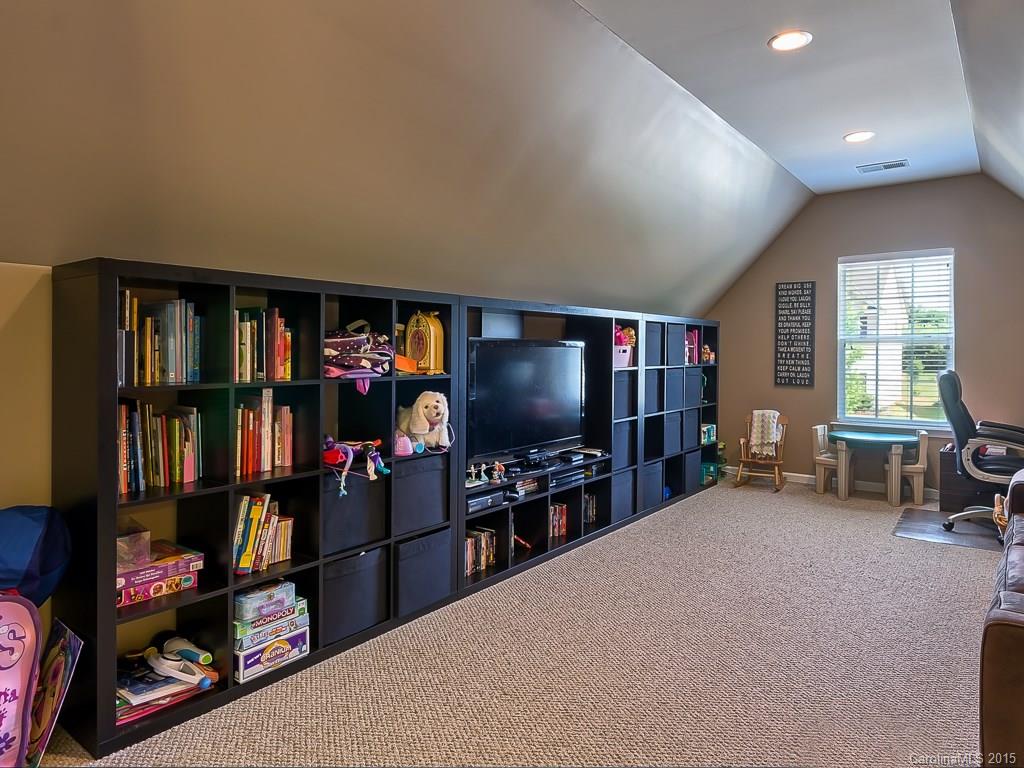 Almond Glen - Residential