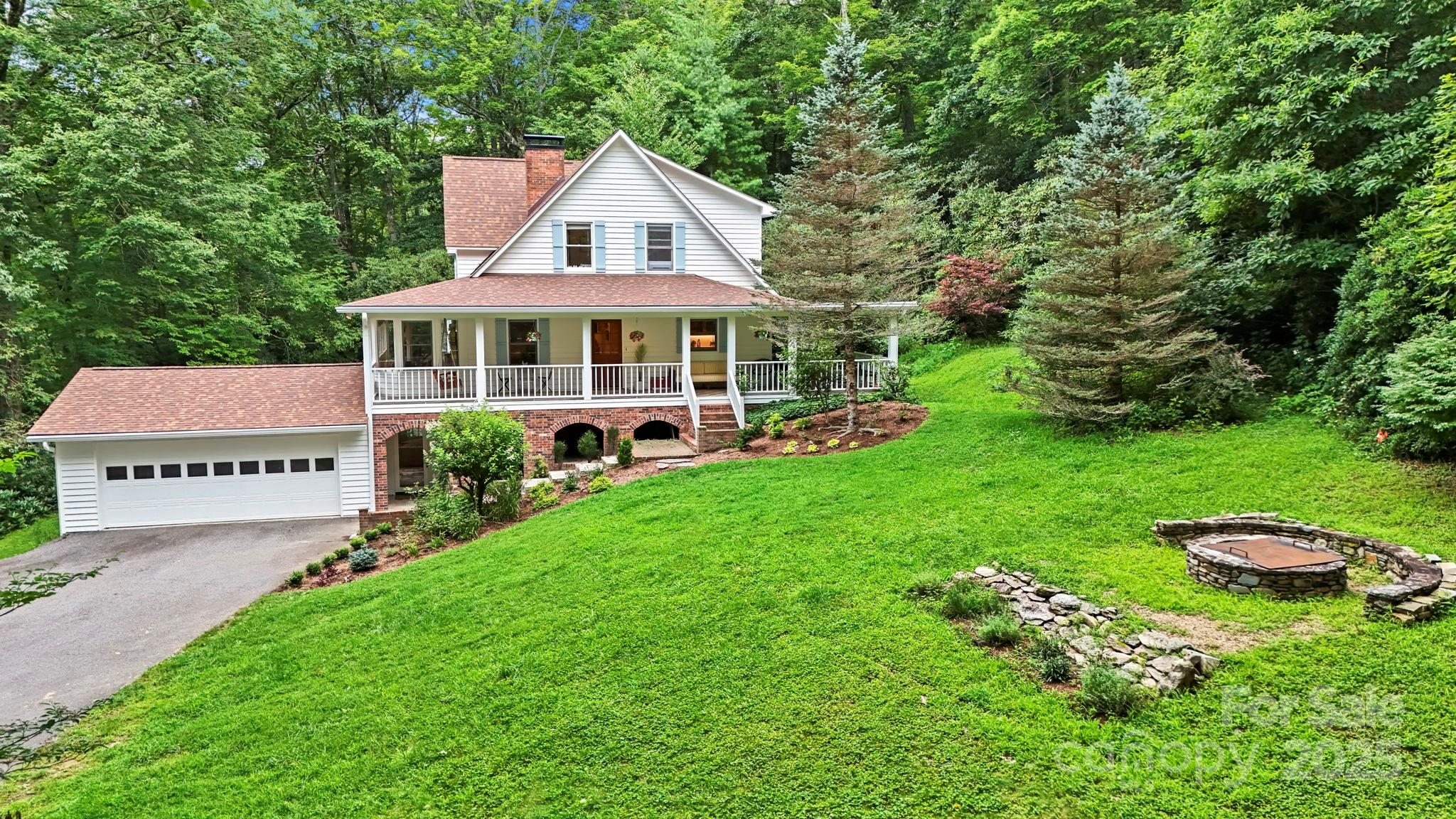 127 Boulder Lane