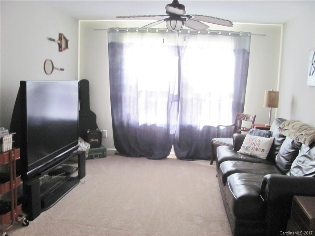 Austen Lakes - Residential