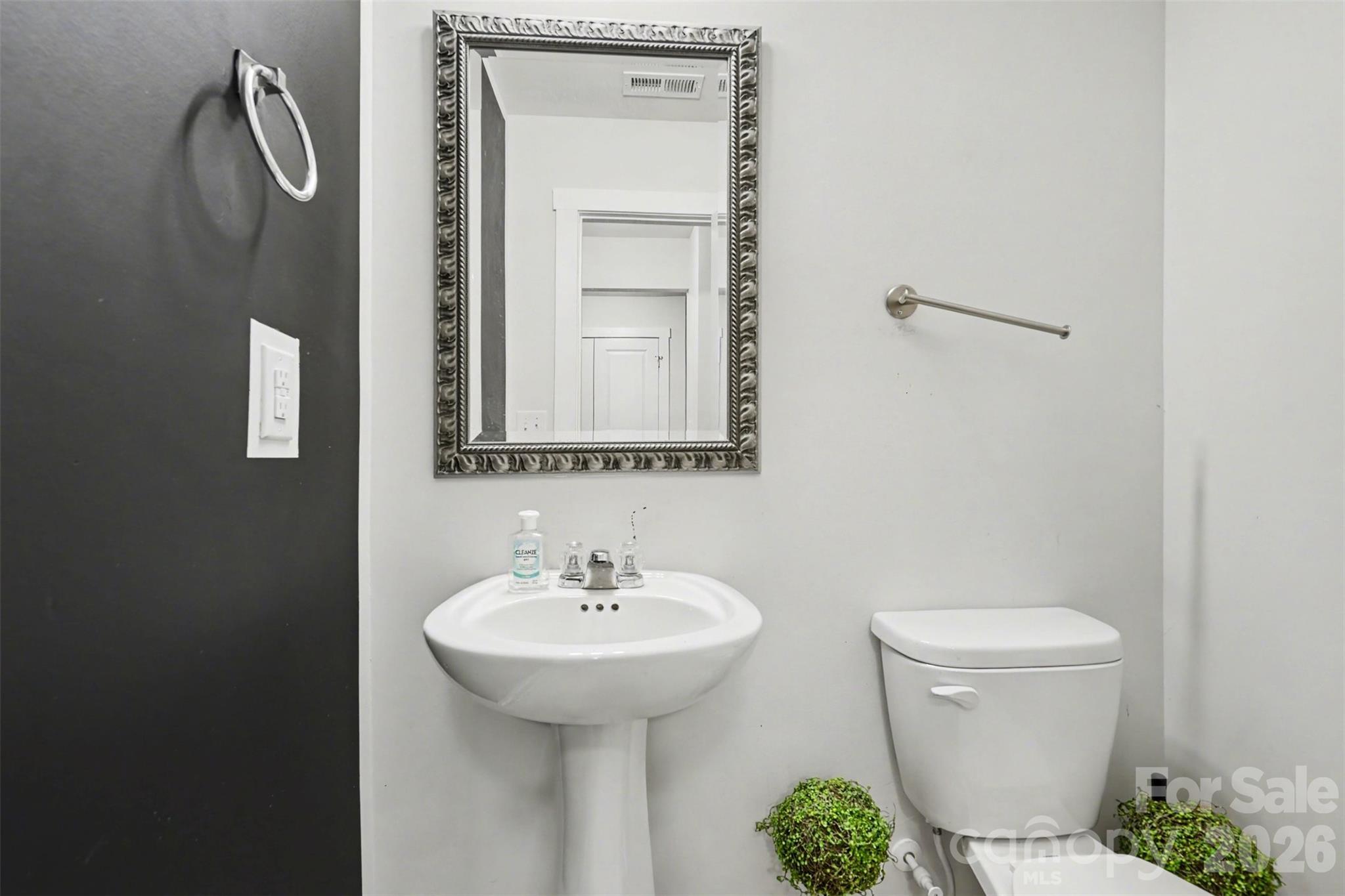 Oakbrooke - Residential