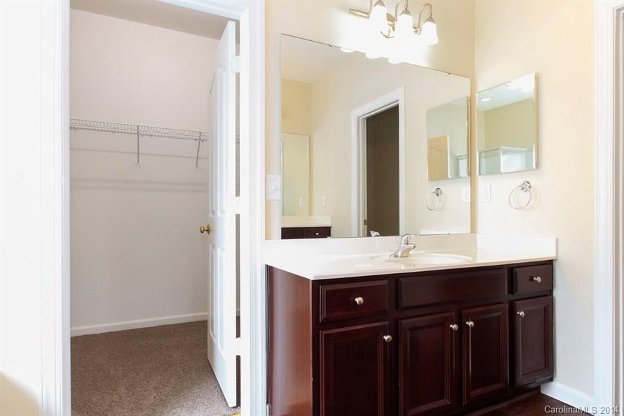 Brandon Oaks - Residential Lease