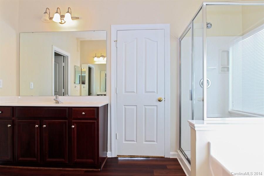 Brandon Oaks - Residential Lease