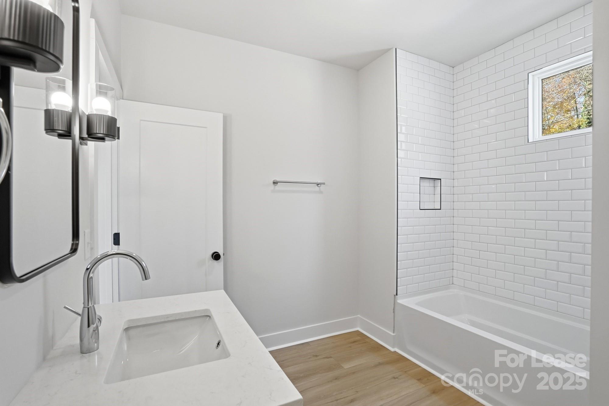 Commonwealth Park - Residential Lease