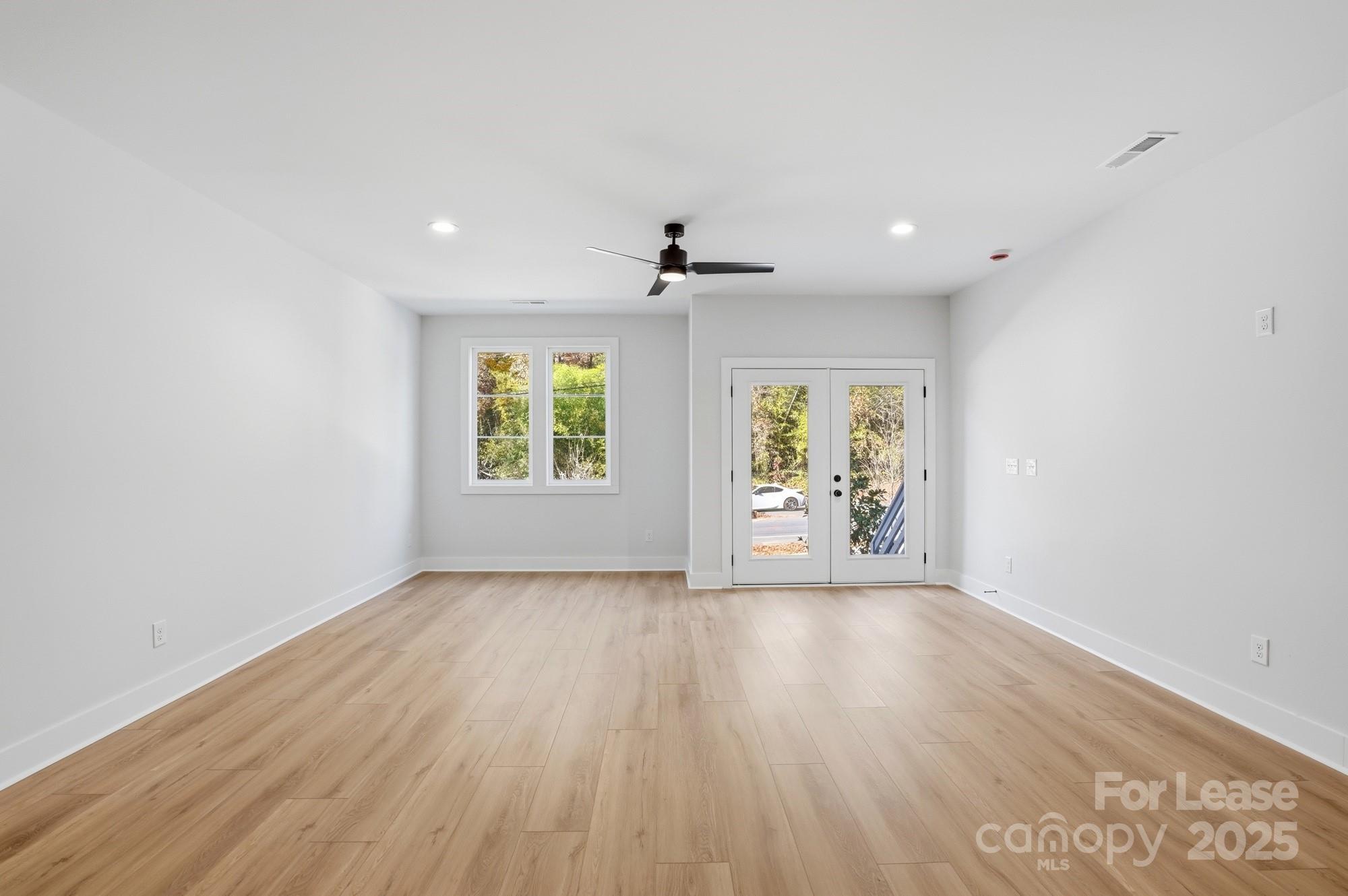 Commonwealth Park - Residential Lease