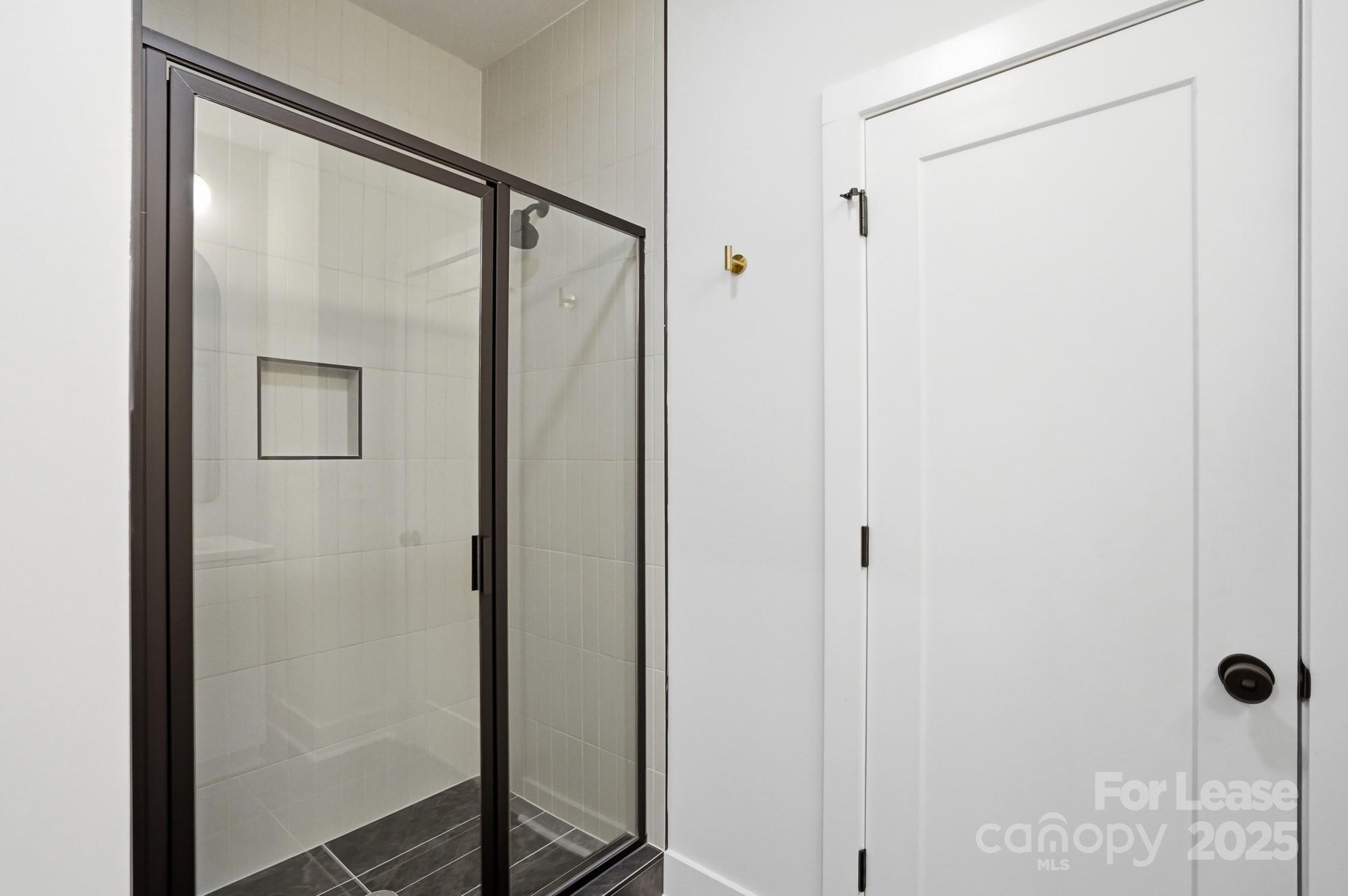 Commonwealth Park - Residential Lease