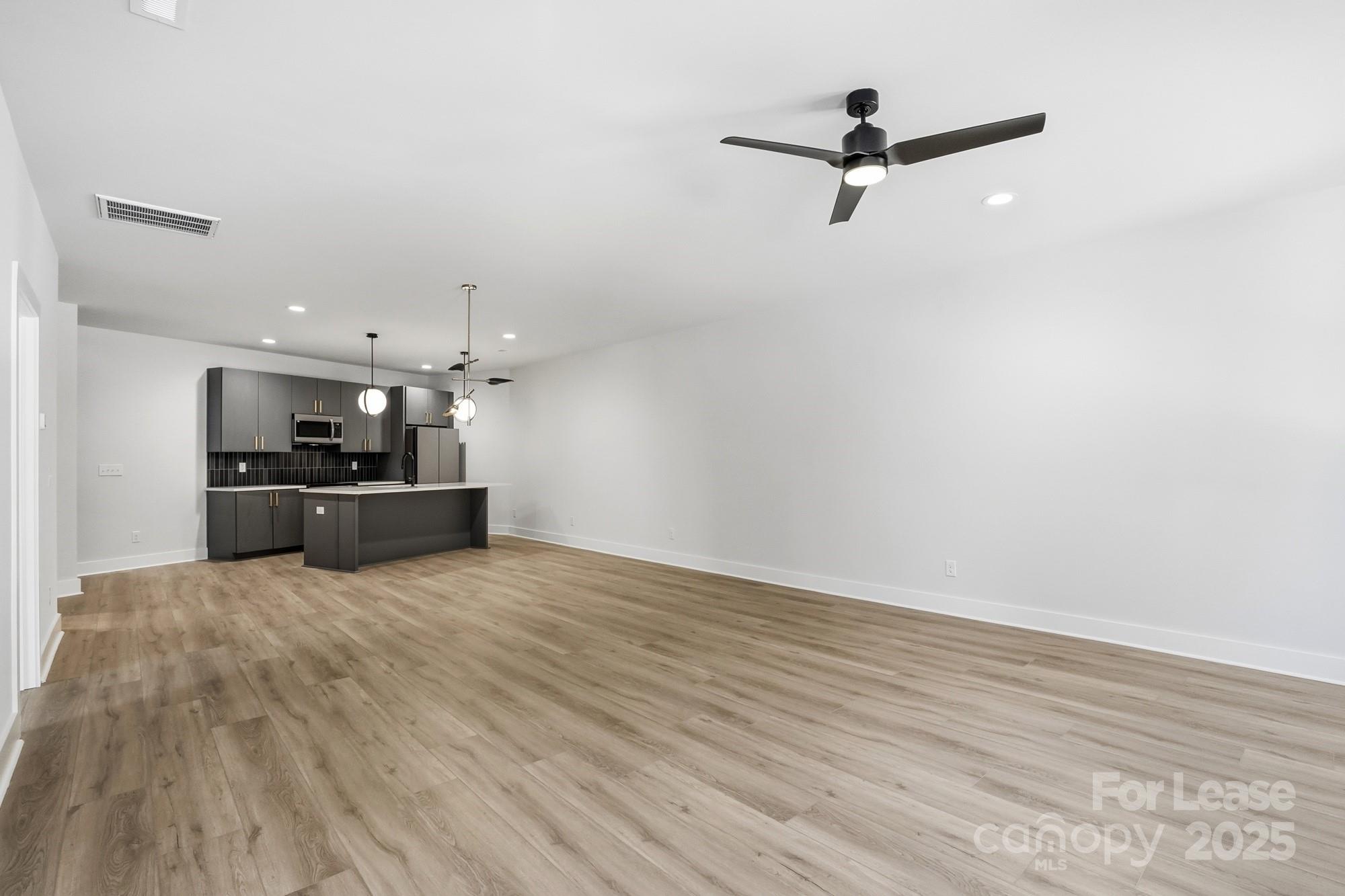 Commonwealth Park - Residential Lease