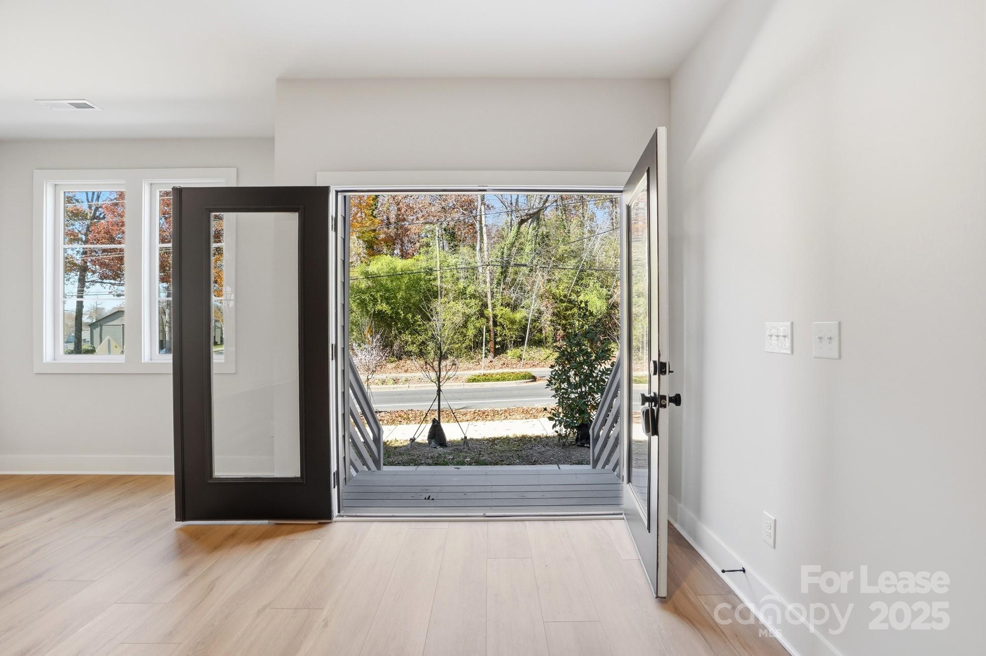 Commonwealth Park - Residential Lease