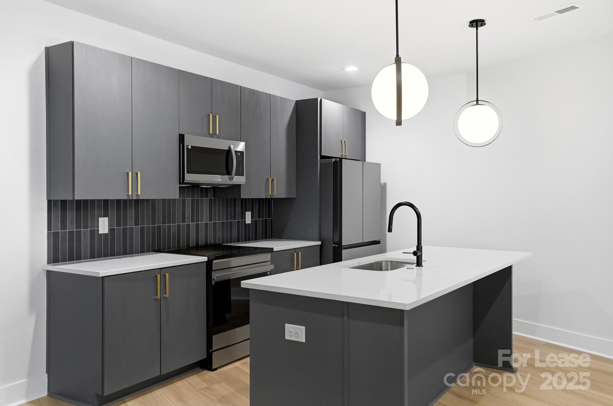 Commonwealth Park - Residential Lease