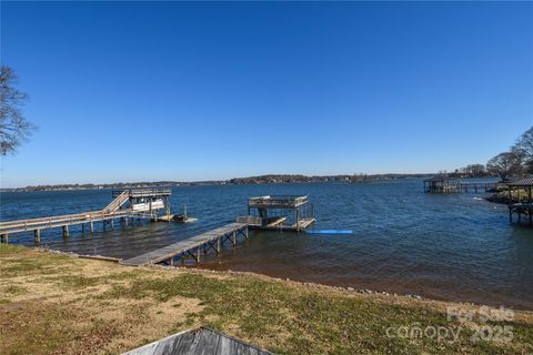 5060 Bridge Way Denver NC 28037