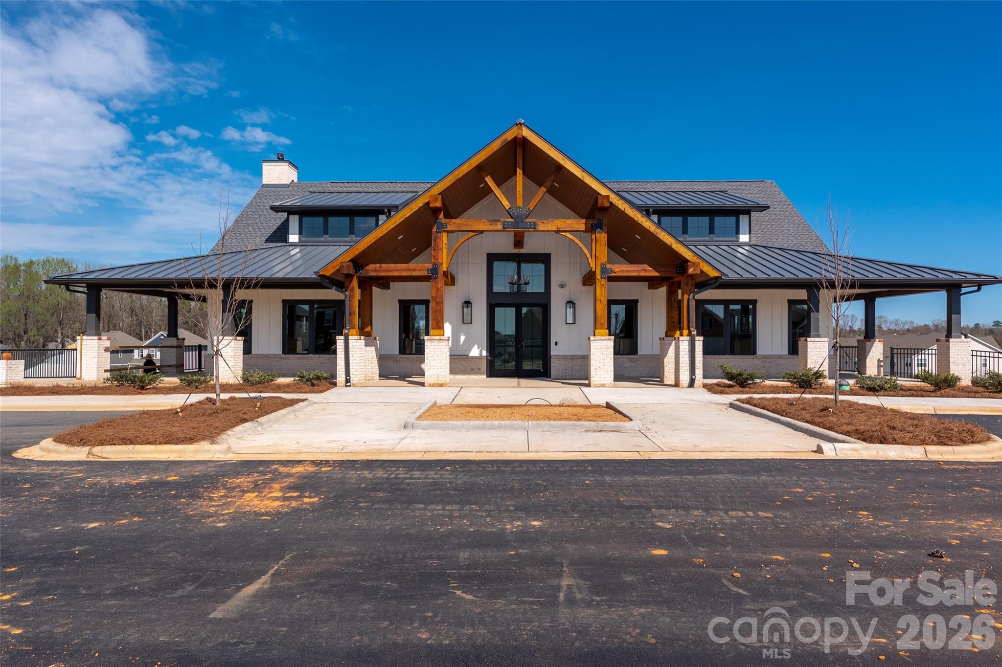 Elizabeth - Residential