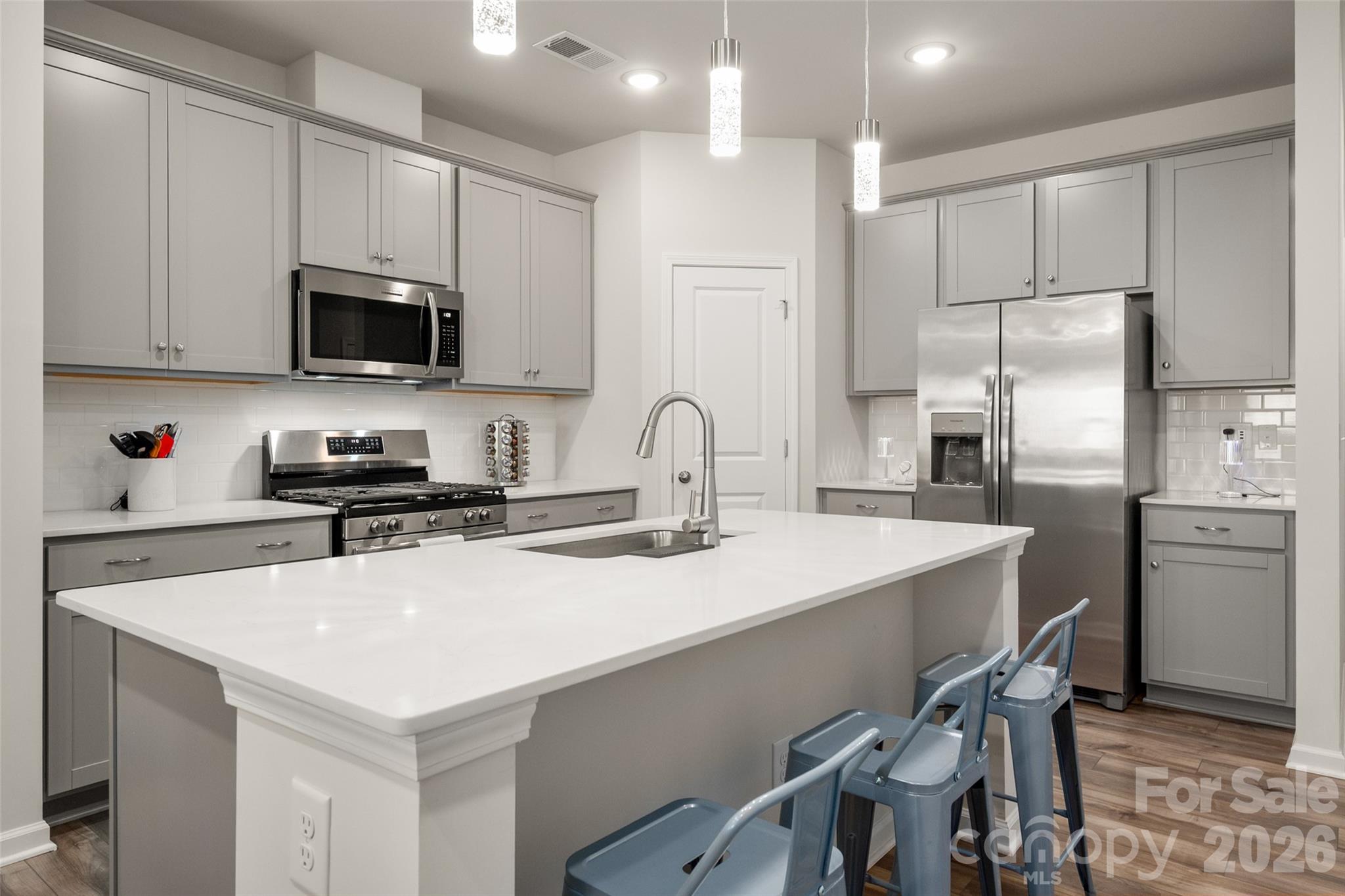 Elizabeth - Residential