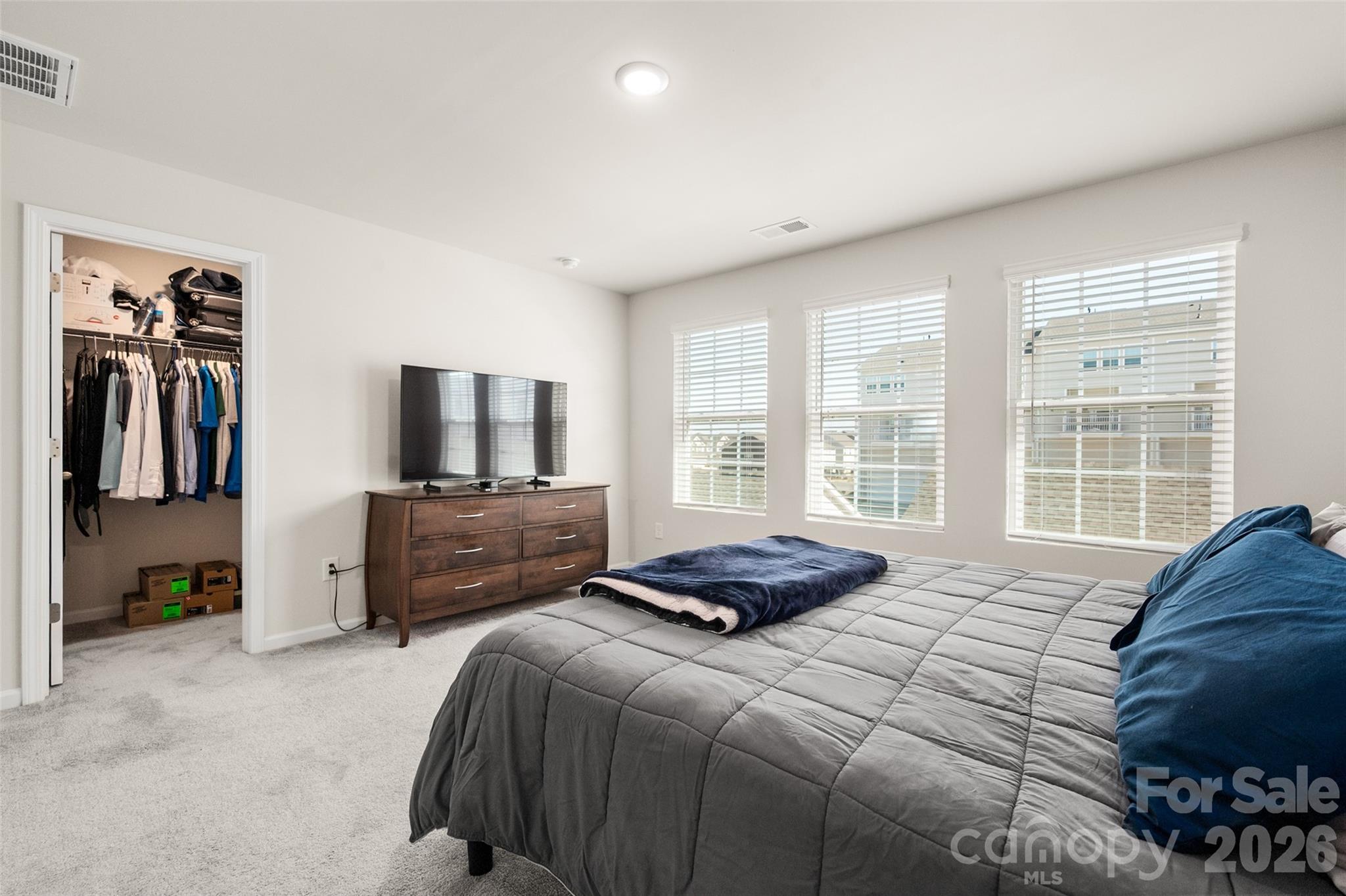 Elizabeth - Residential