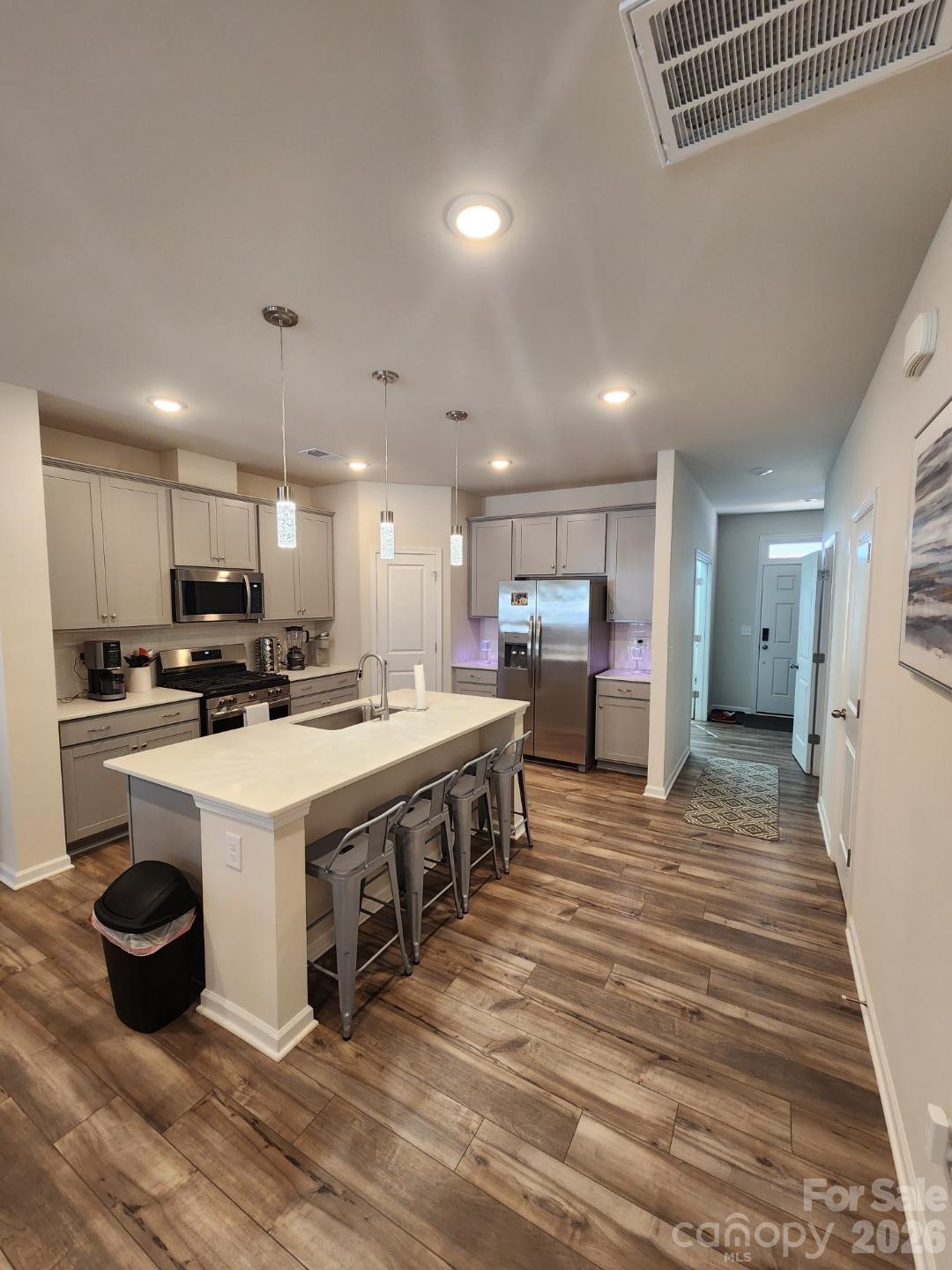 4471 Potters Wheel Drive