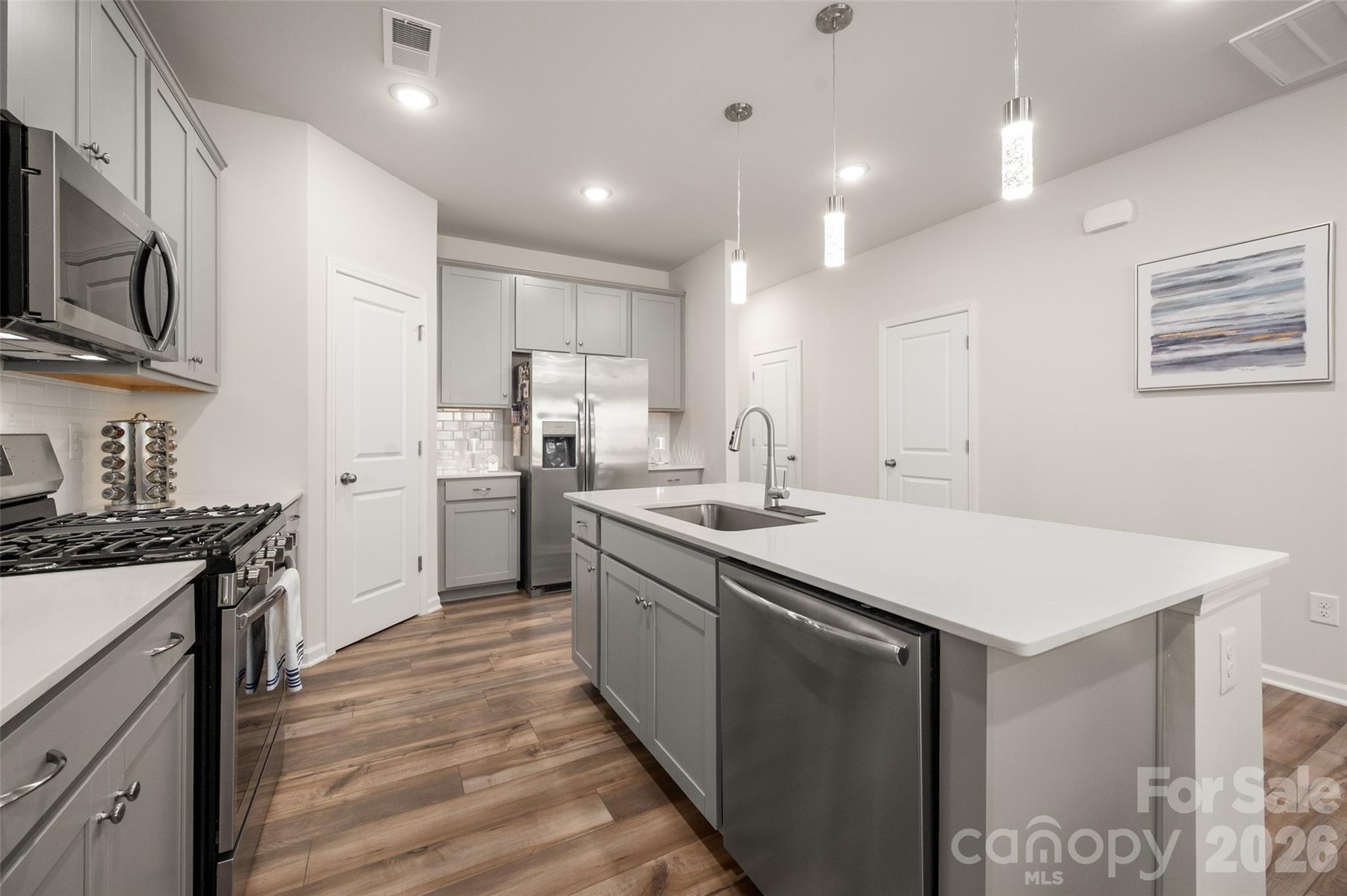 Elizabeth - Residential