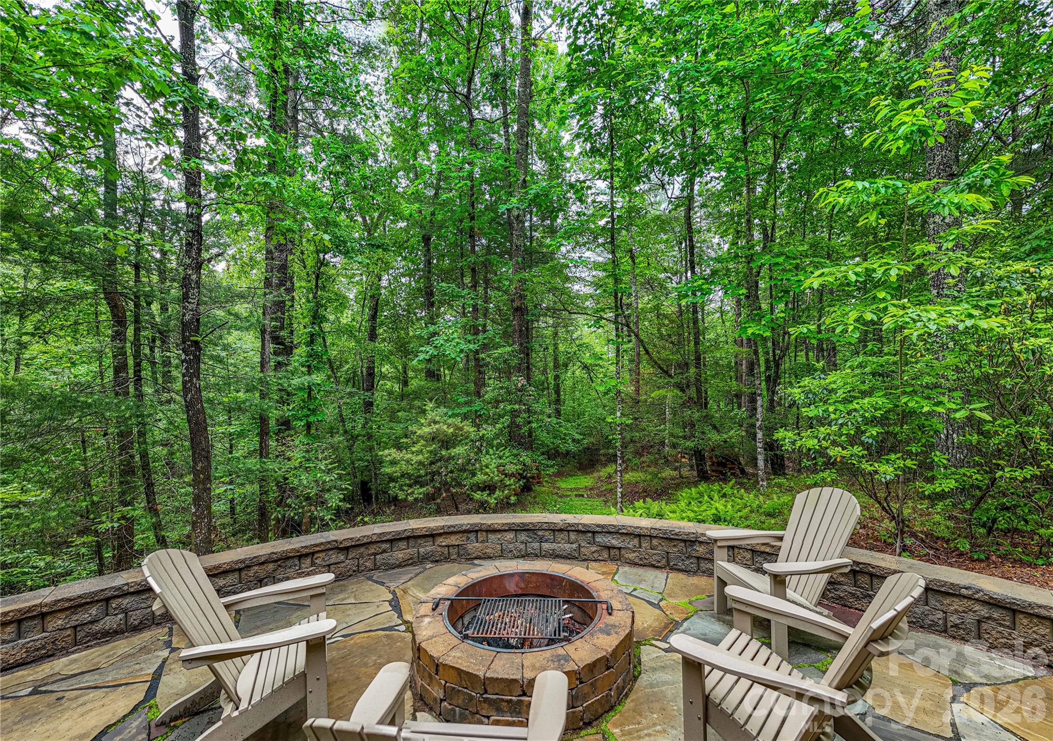 82 Sky Vista Lane