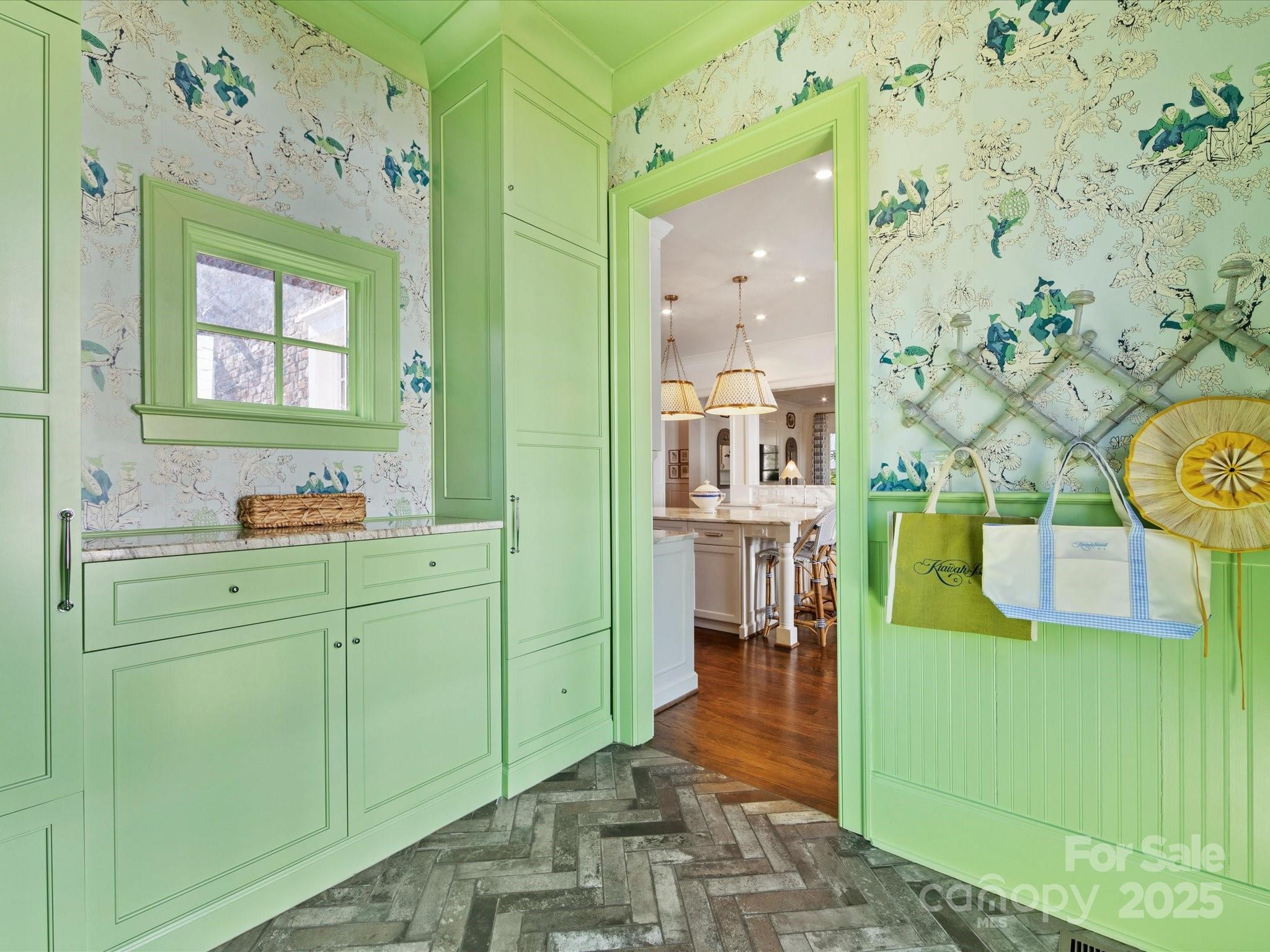 Myers Park - Residential