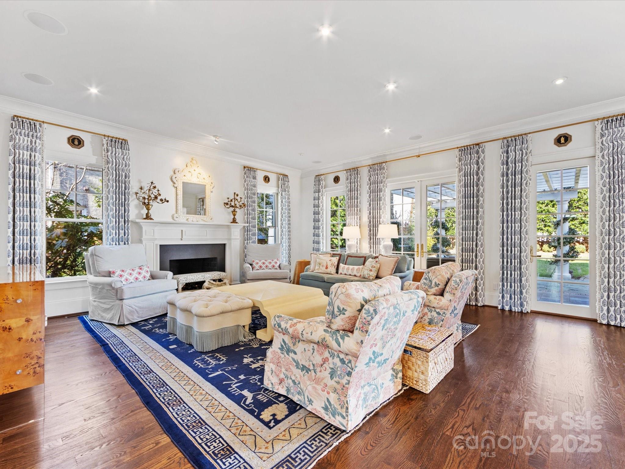 Myers Park - Residential