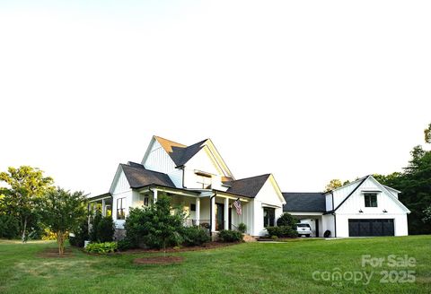 1632 mission Road York SC 29745