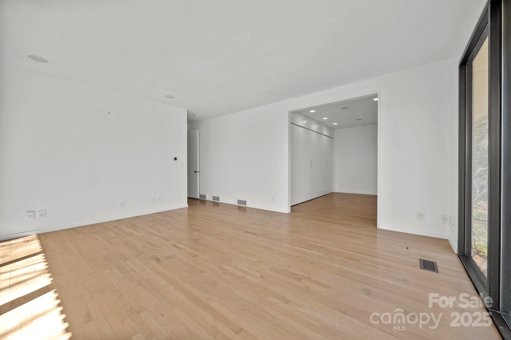 Bermuda Run - Residential