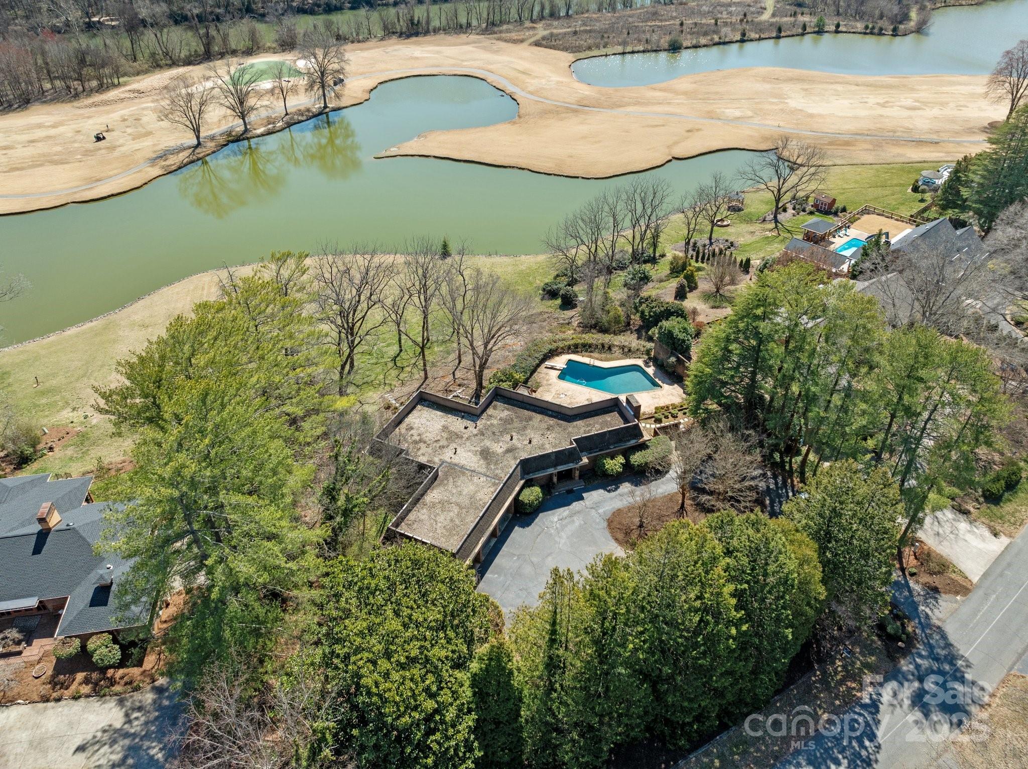 Bermuda Run - Residential