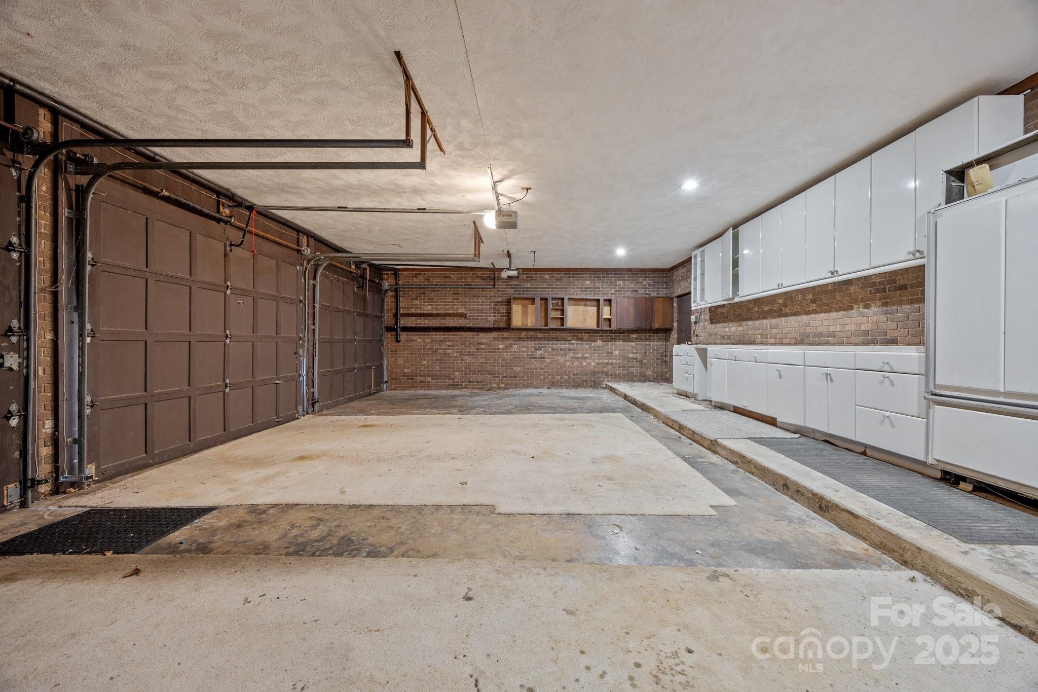 Bermuda Run - Residential