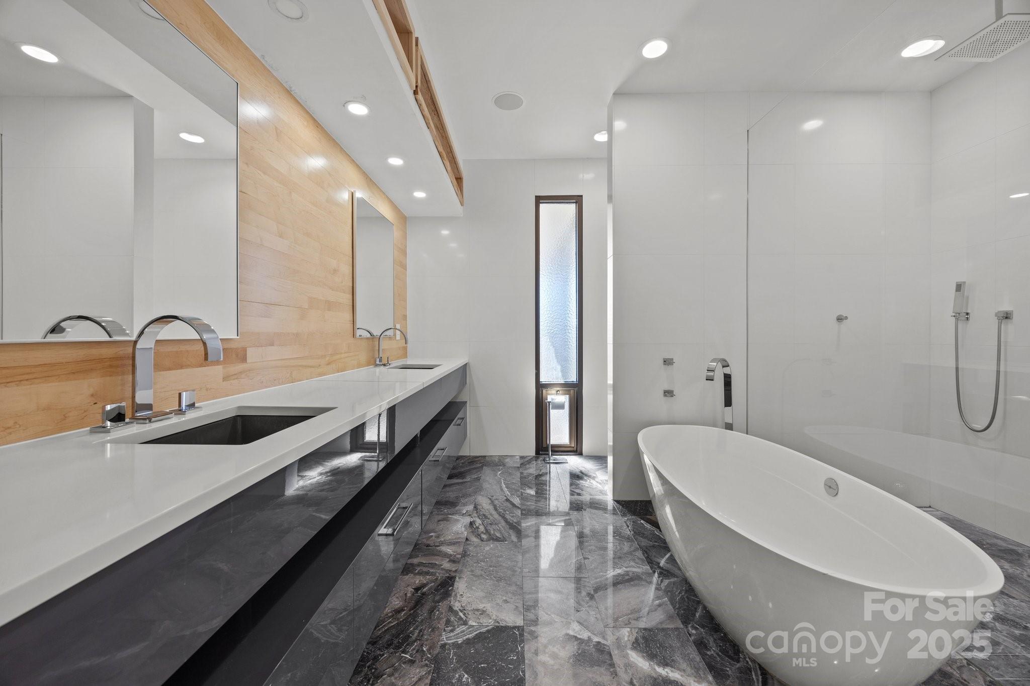 Bermuda Run - Residential