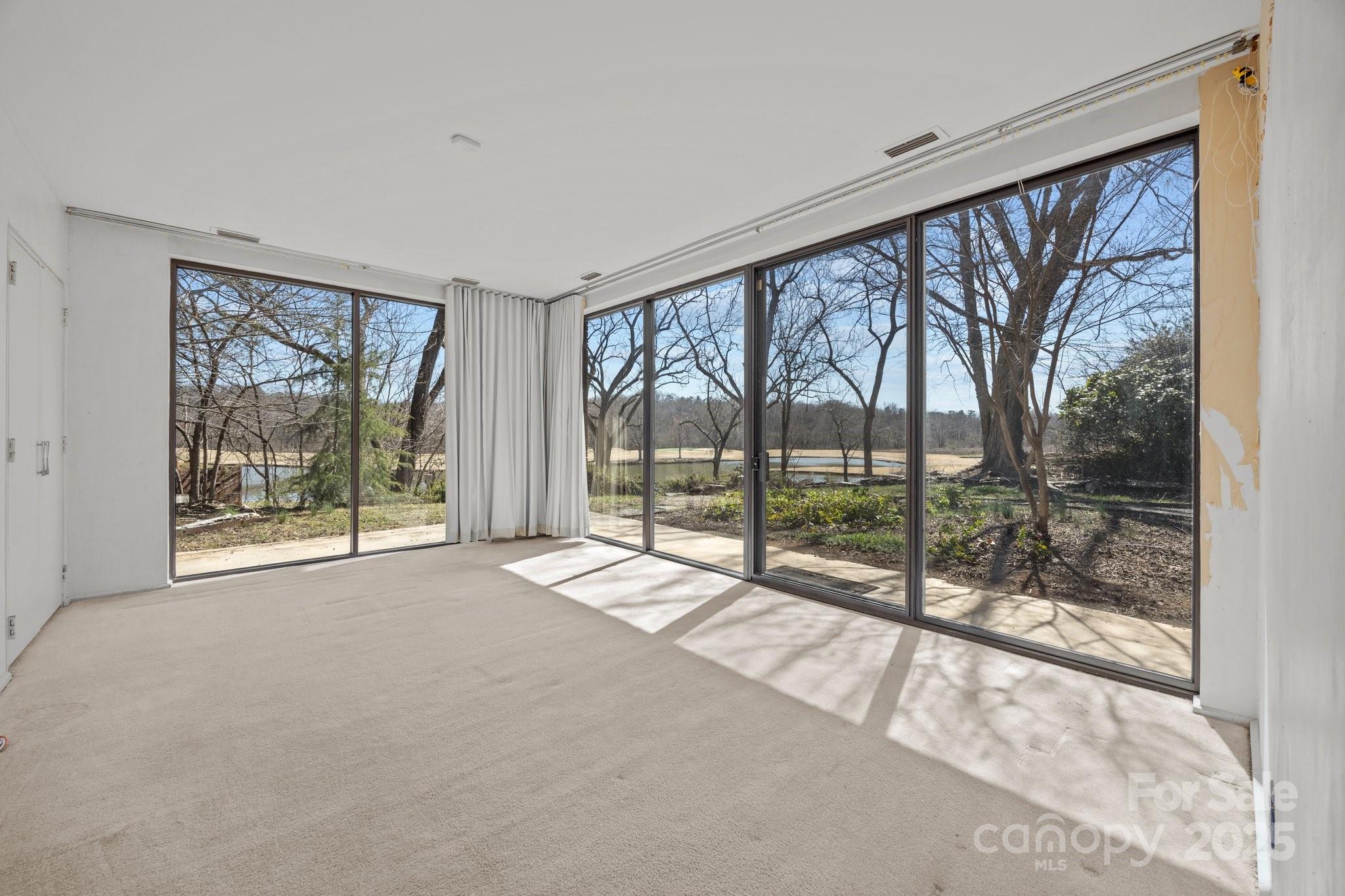 Bermuda Run - Residential