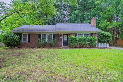 6410 Pineburr Court Charlotte NC 28211