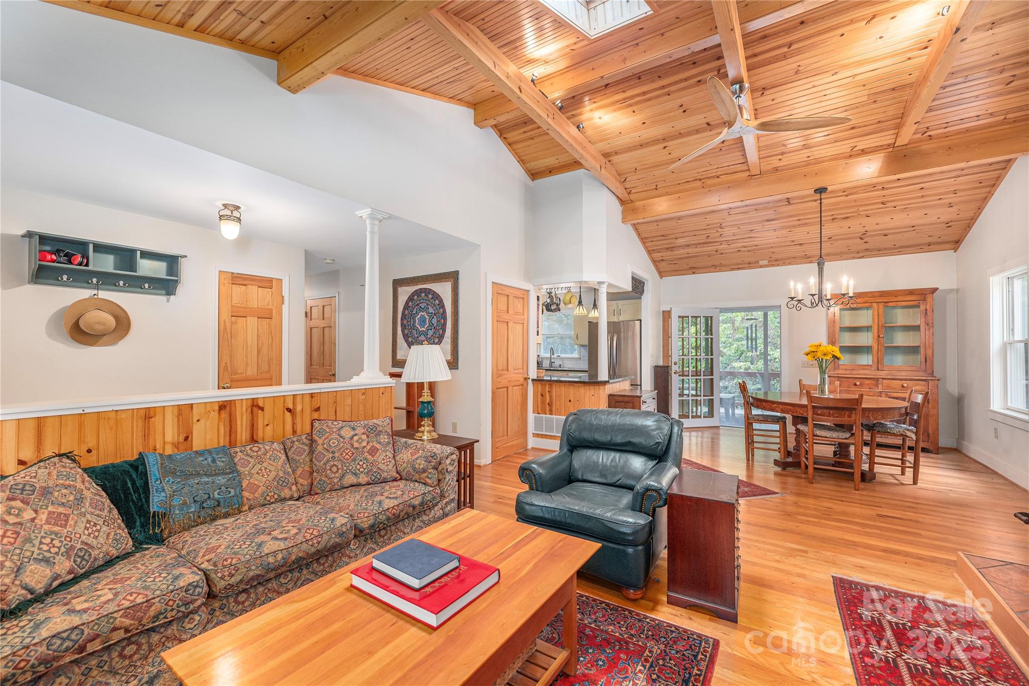 17 Red Oak Lane
