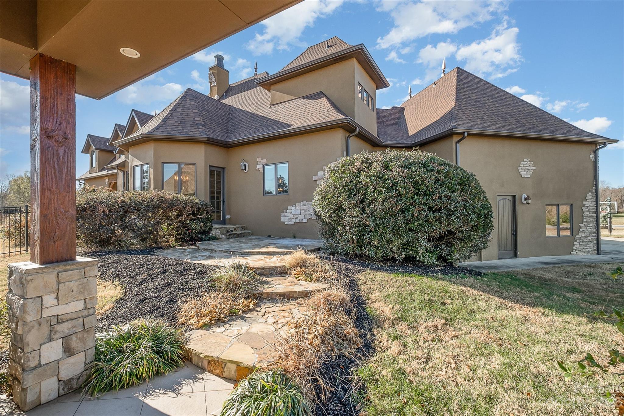 Steeple Gate - Residential