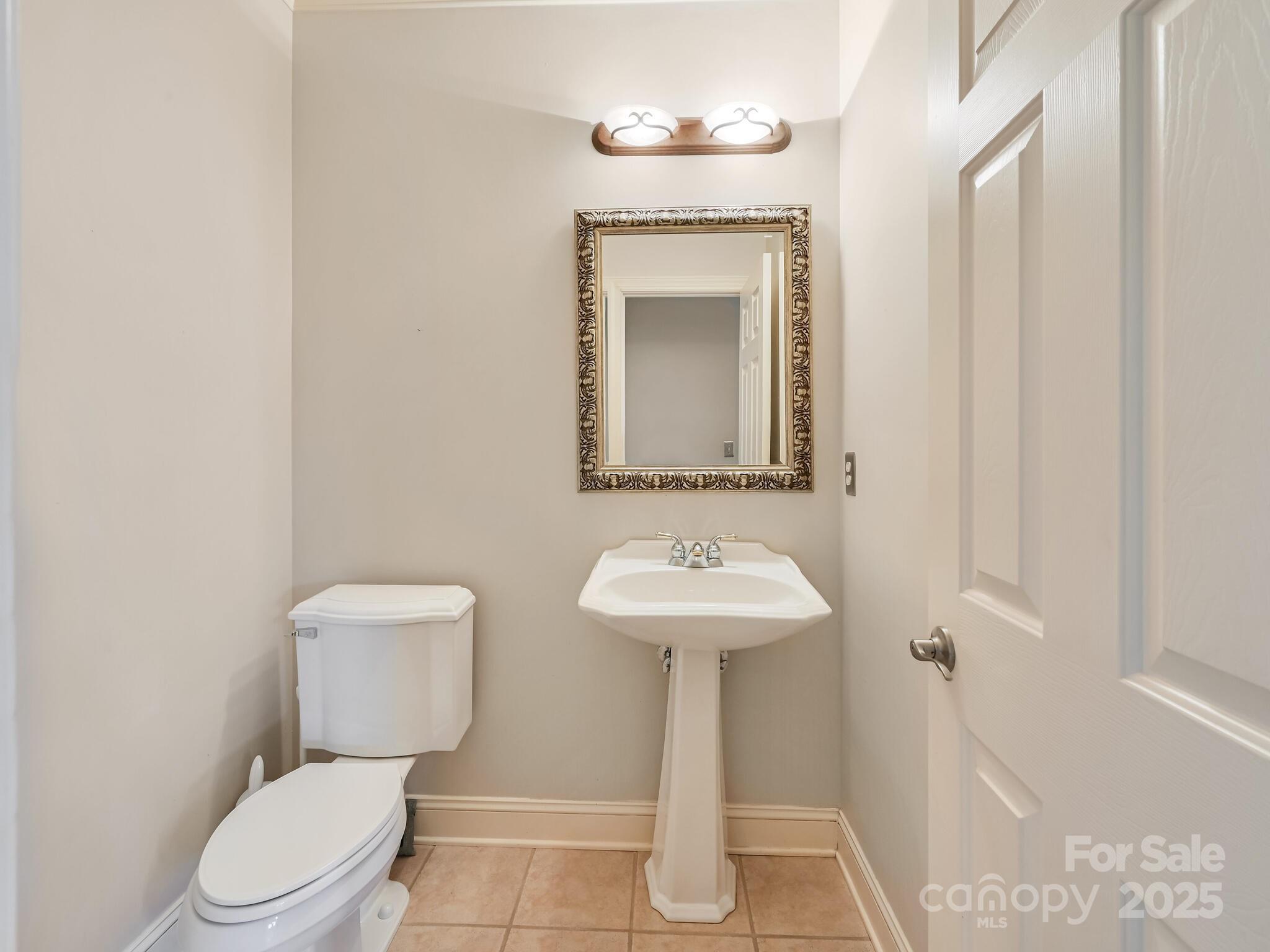 High Vista Falls - Residential