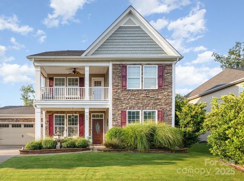 Photo of 299 Annatto Way, Tega Cay, SC 29708 (MLS # 4291577)