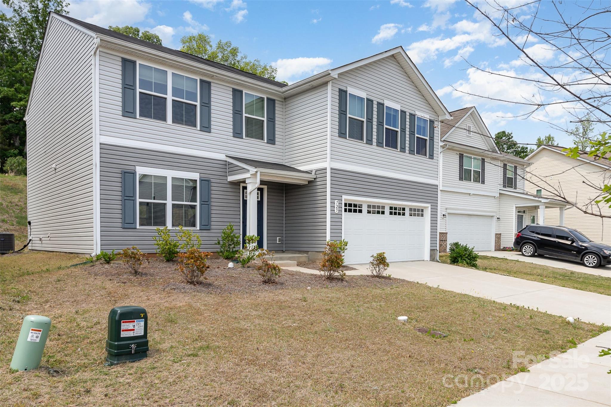 725 Pointe Andrews Drive