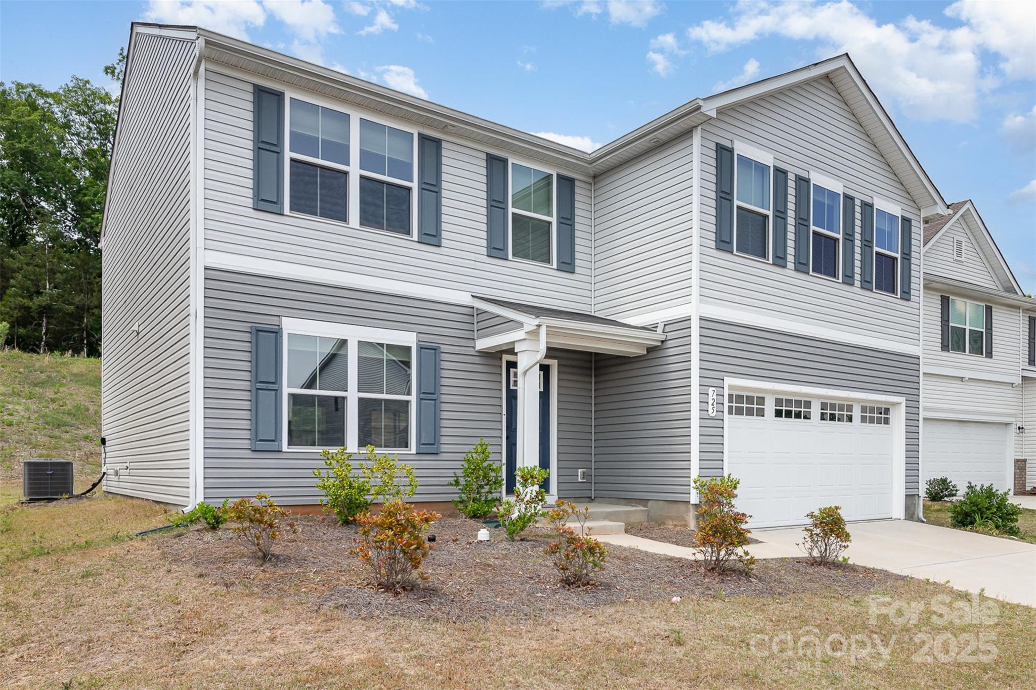 725 Pointe Andrews Drive