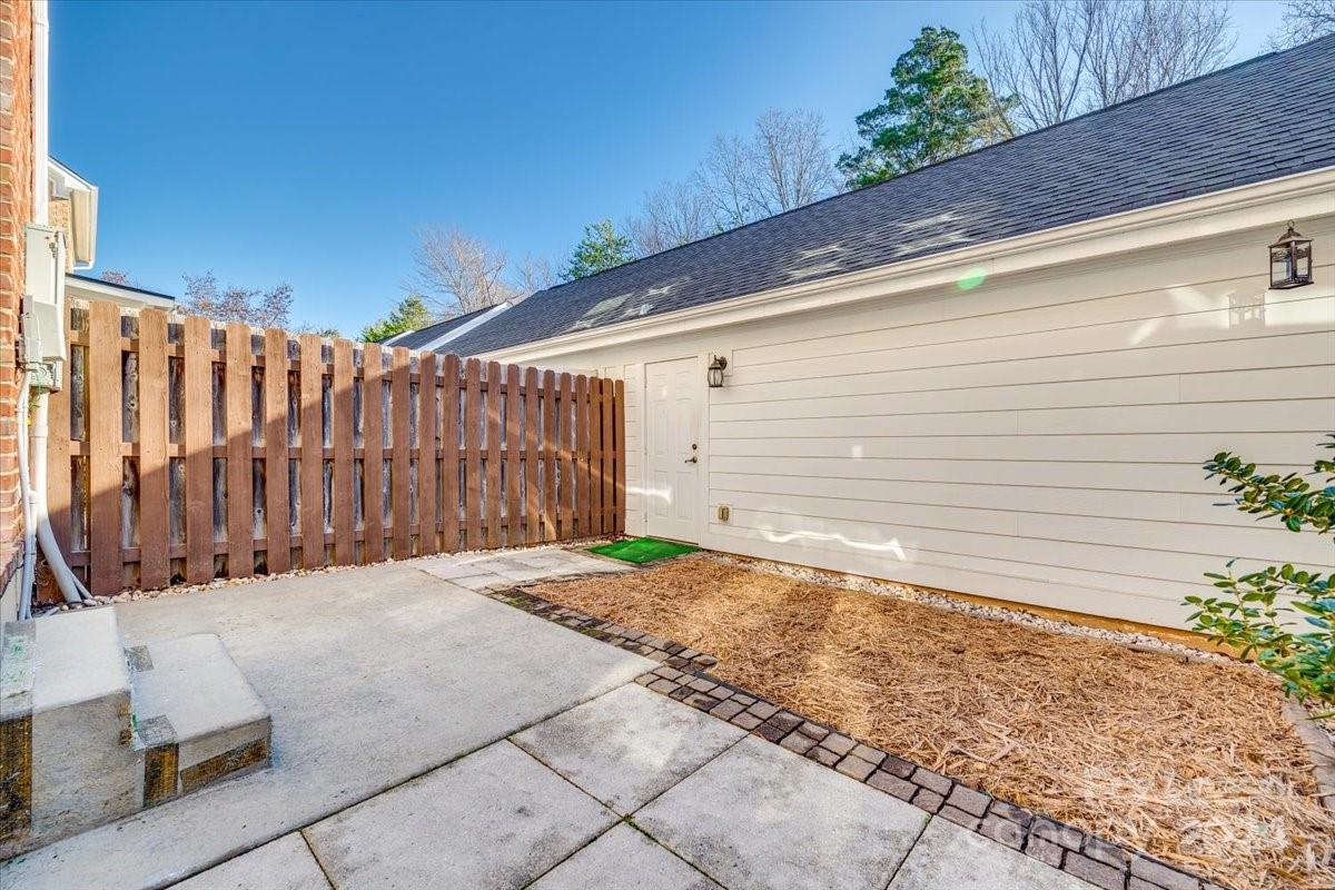 Indigo Row - Residential Lease