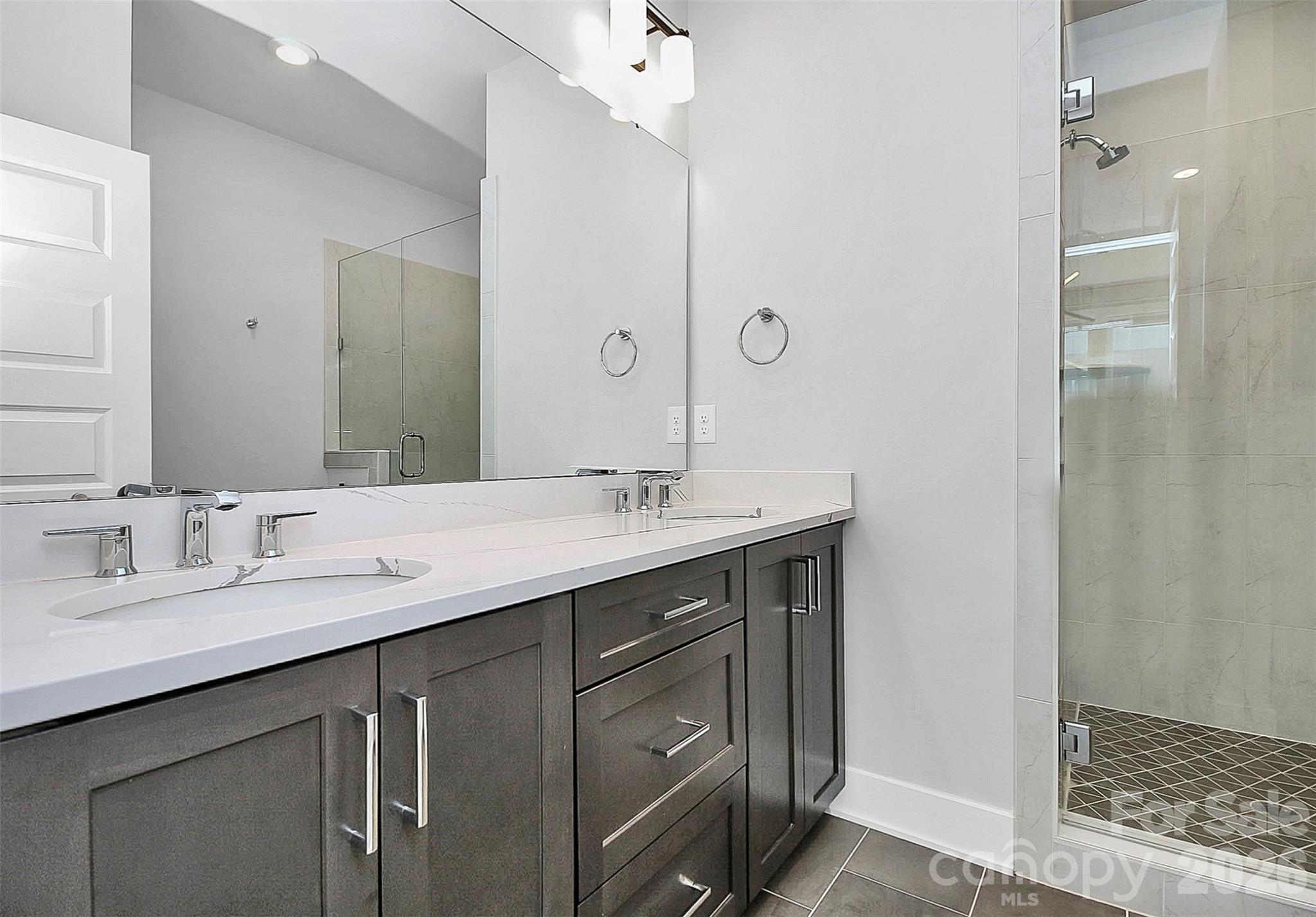 Tremont Station - Residential