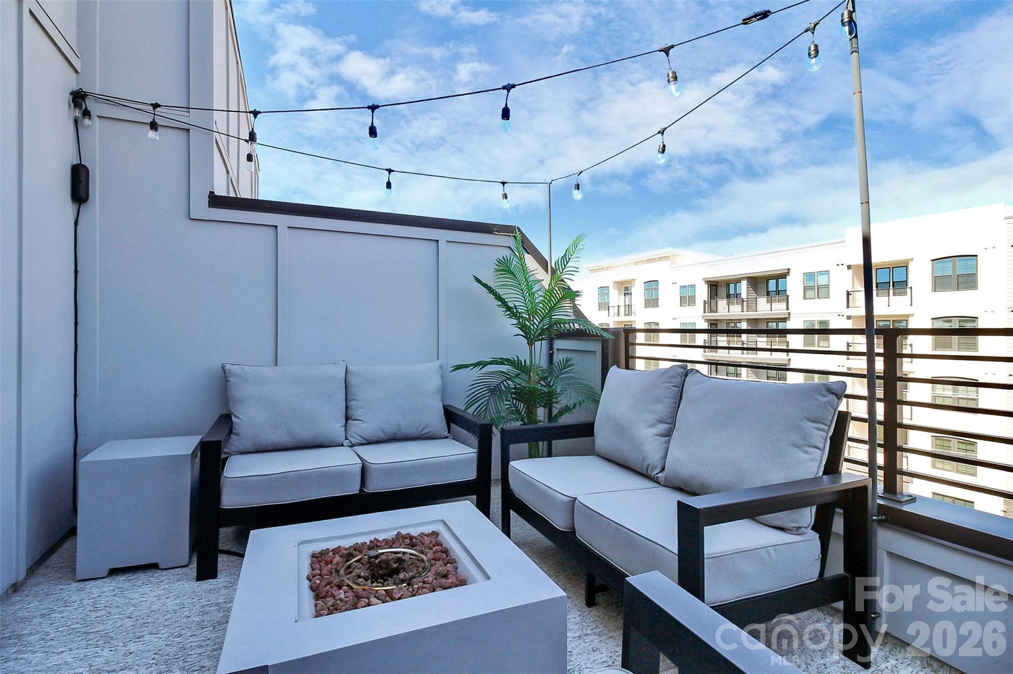 Tremont Station - Residential