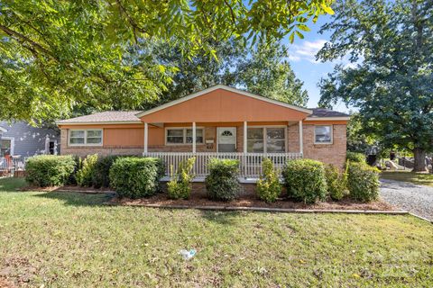 Photo of 773 Briarcliff Road, Rock Hill, SC 29730 (MLS # 4309528)