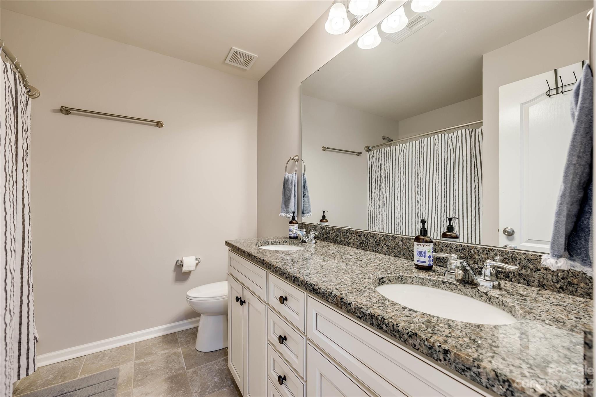 Audubon Lake - Residential